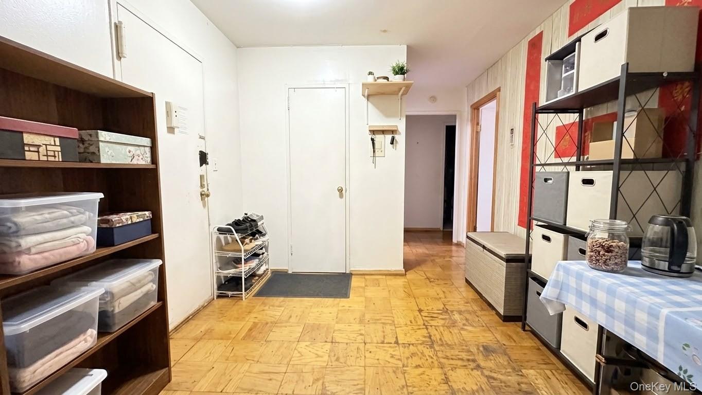 42-55 Colden Street 6s Property Photo 7