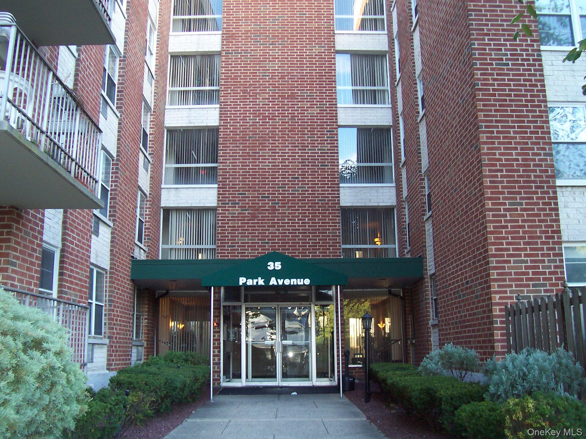 35 Park Avenue 1m Property Photo 2