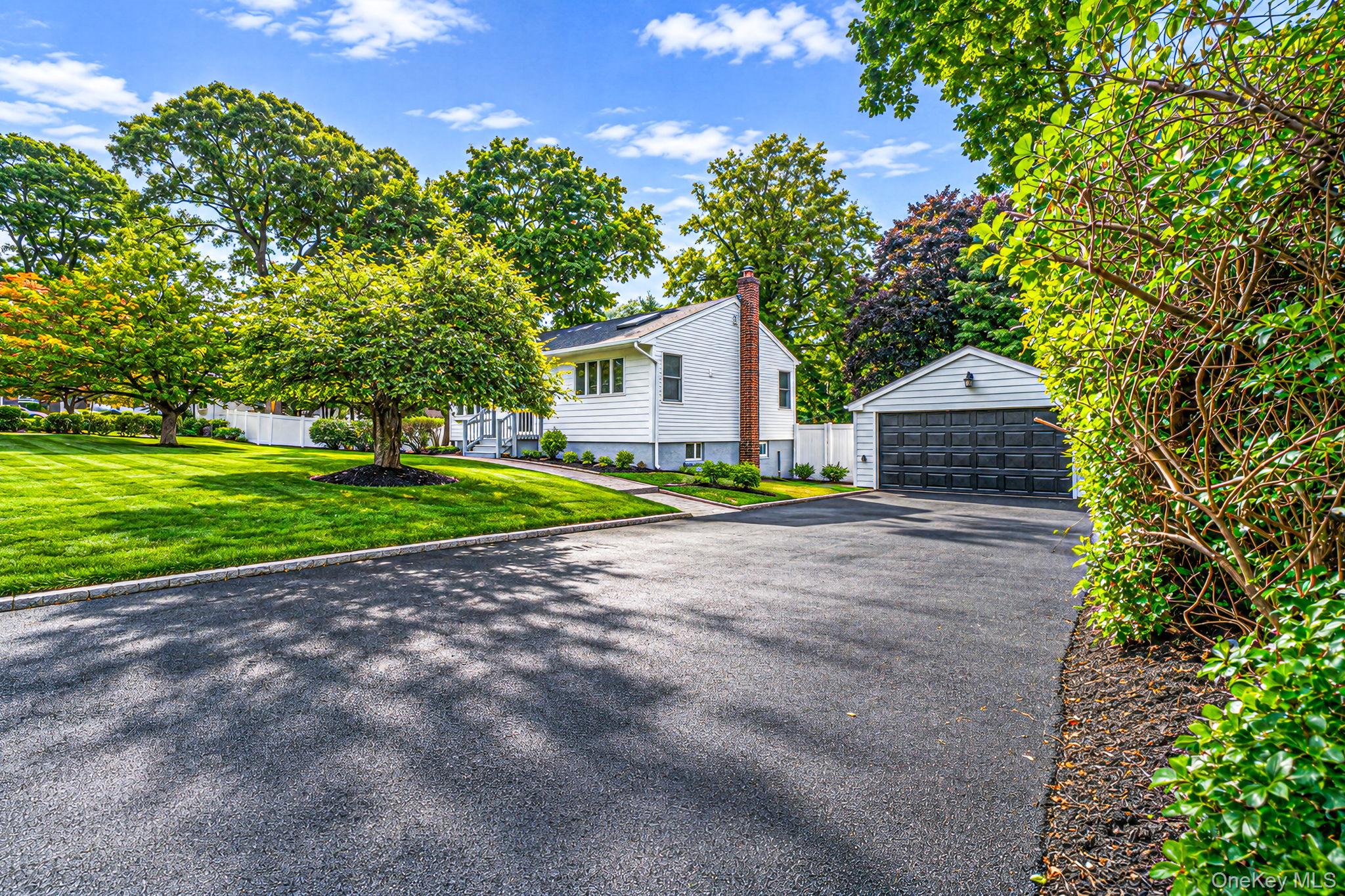 14 Millers Road Property Photo 2