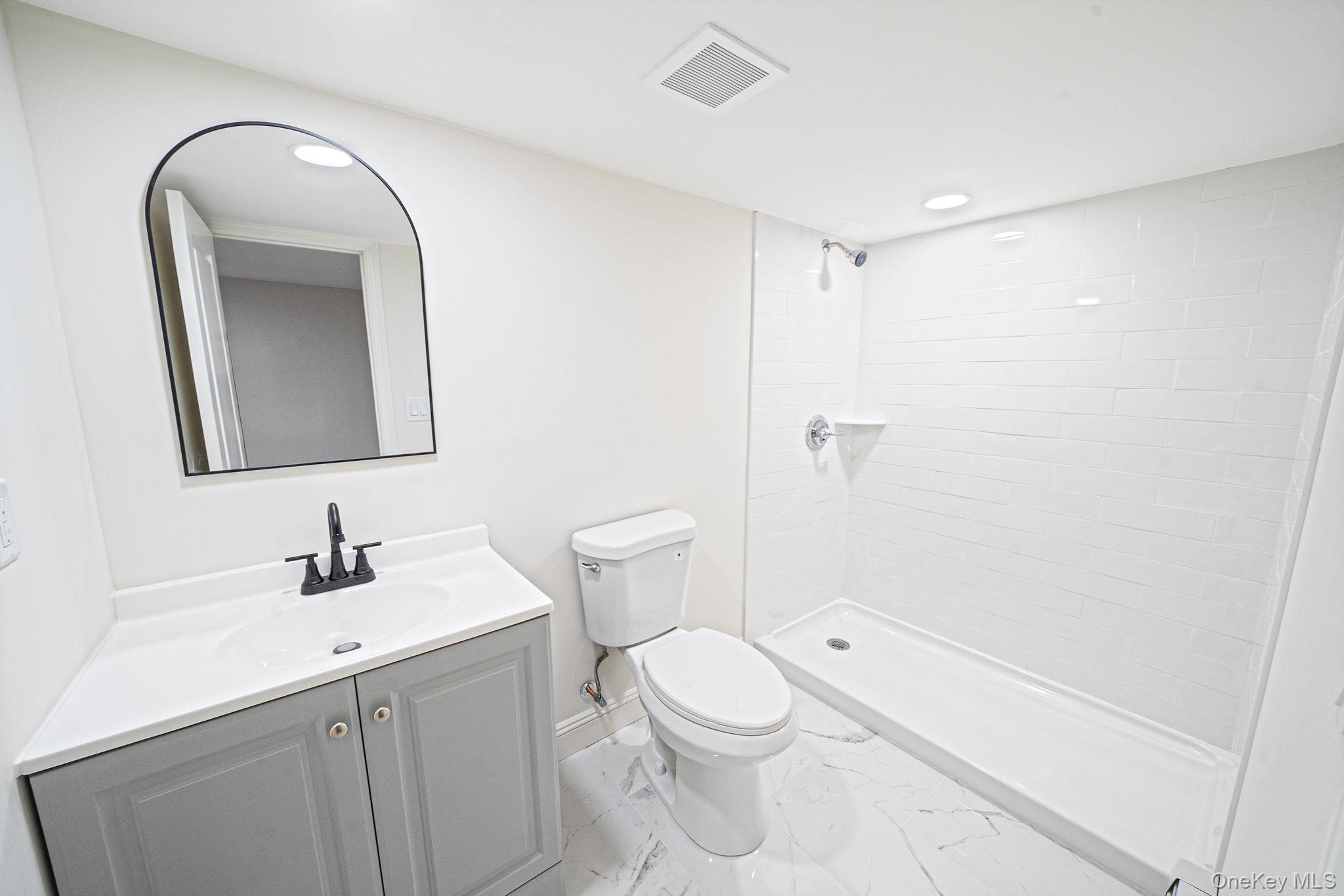 14 Millers Road Property Photo 16