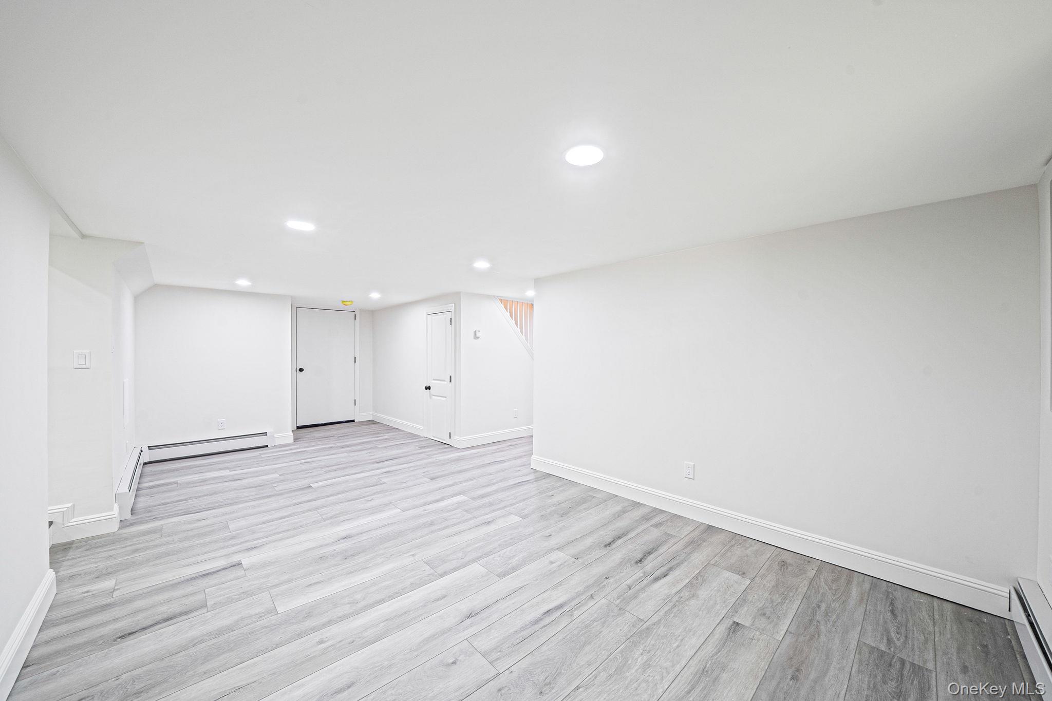 14 Millers Road Property Photo 19