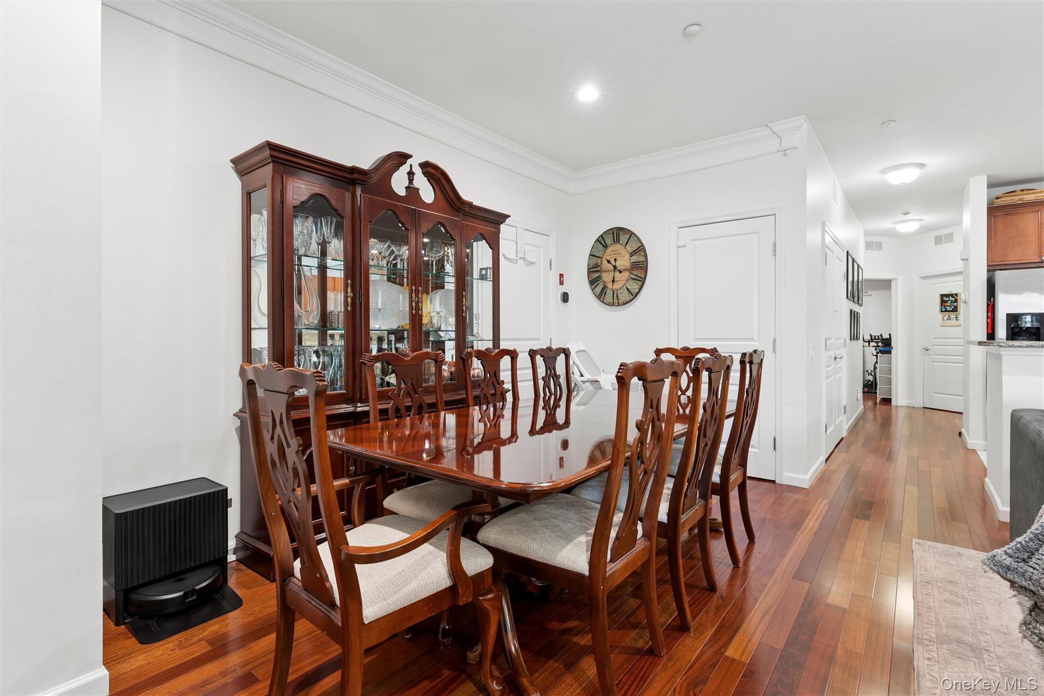 19 Strangford Court 110 Property Photo 8