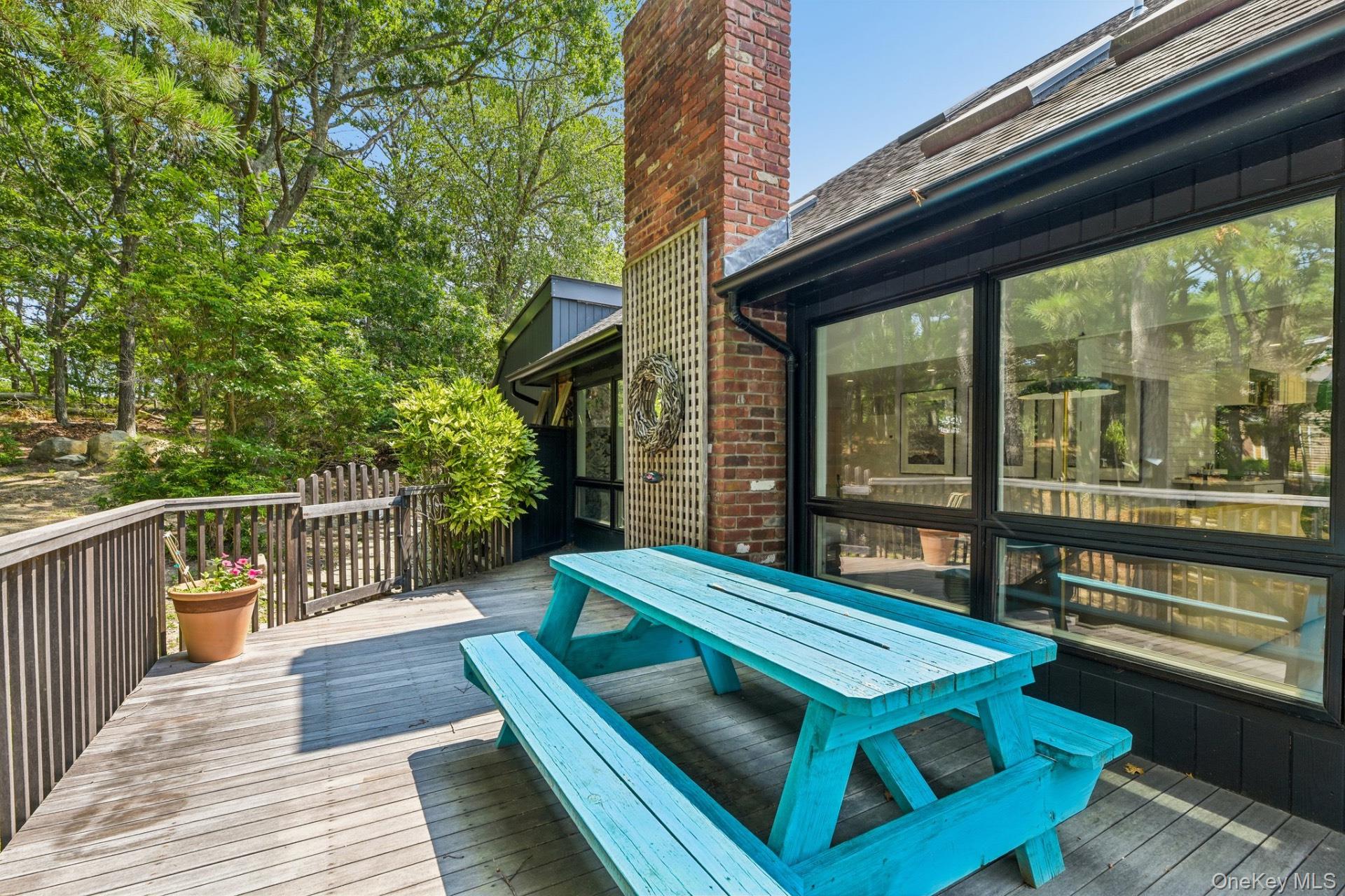 12 Deep View Court Property Photo 21