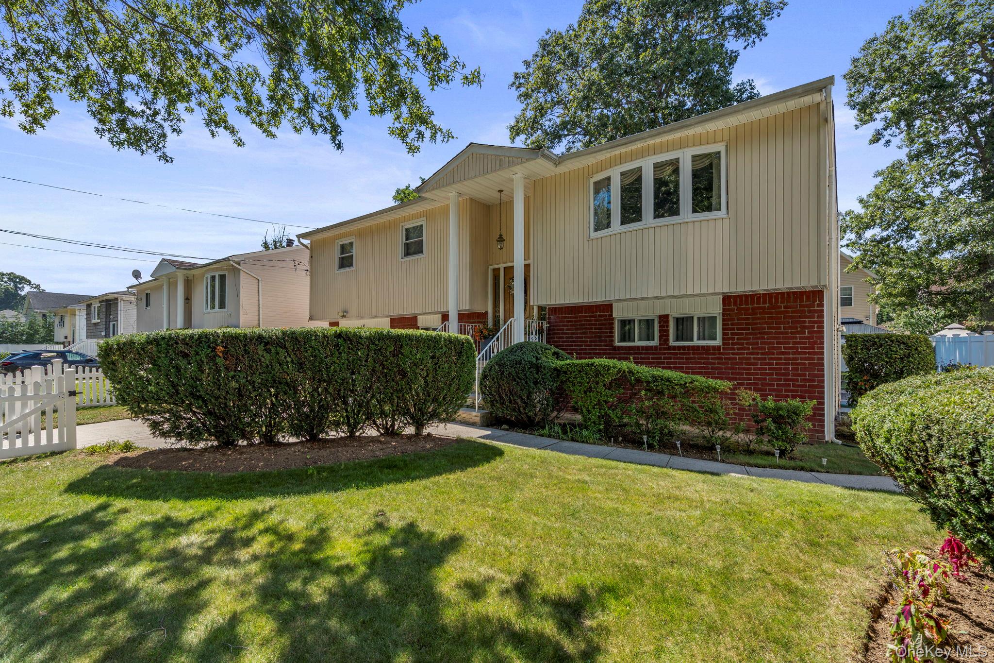 18 Brooklyn Avenue Property Photo 3