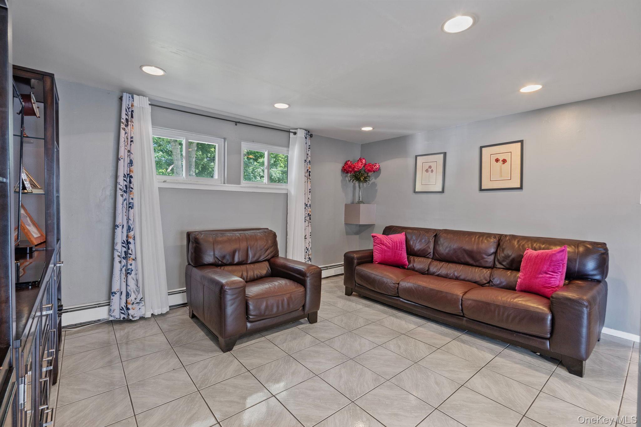 18 Brooklyn Avenue Property Photo 27