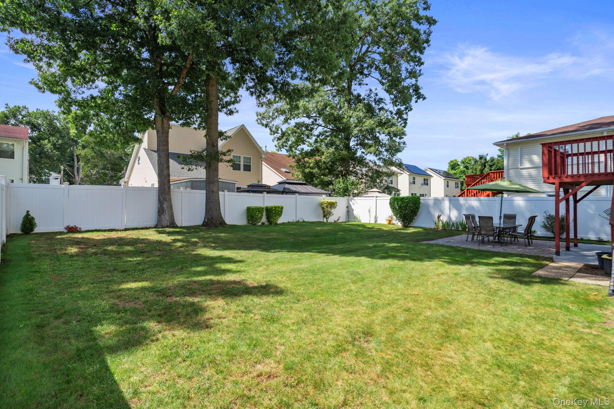 18 Brooklyn Avenue Property Photo 35