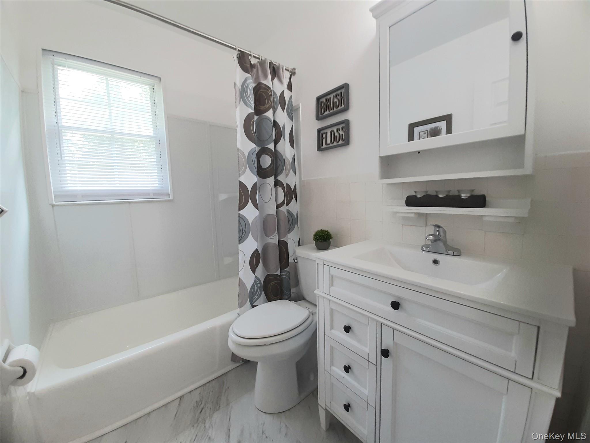 5 Wildwood Drive 17c Property Photo 9
