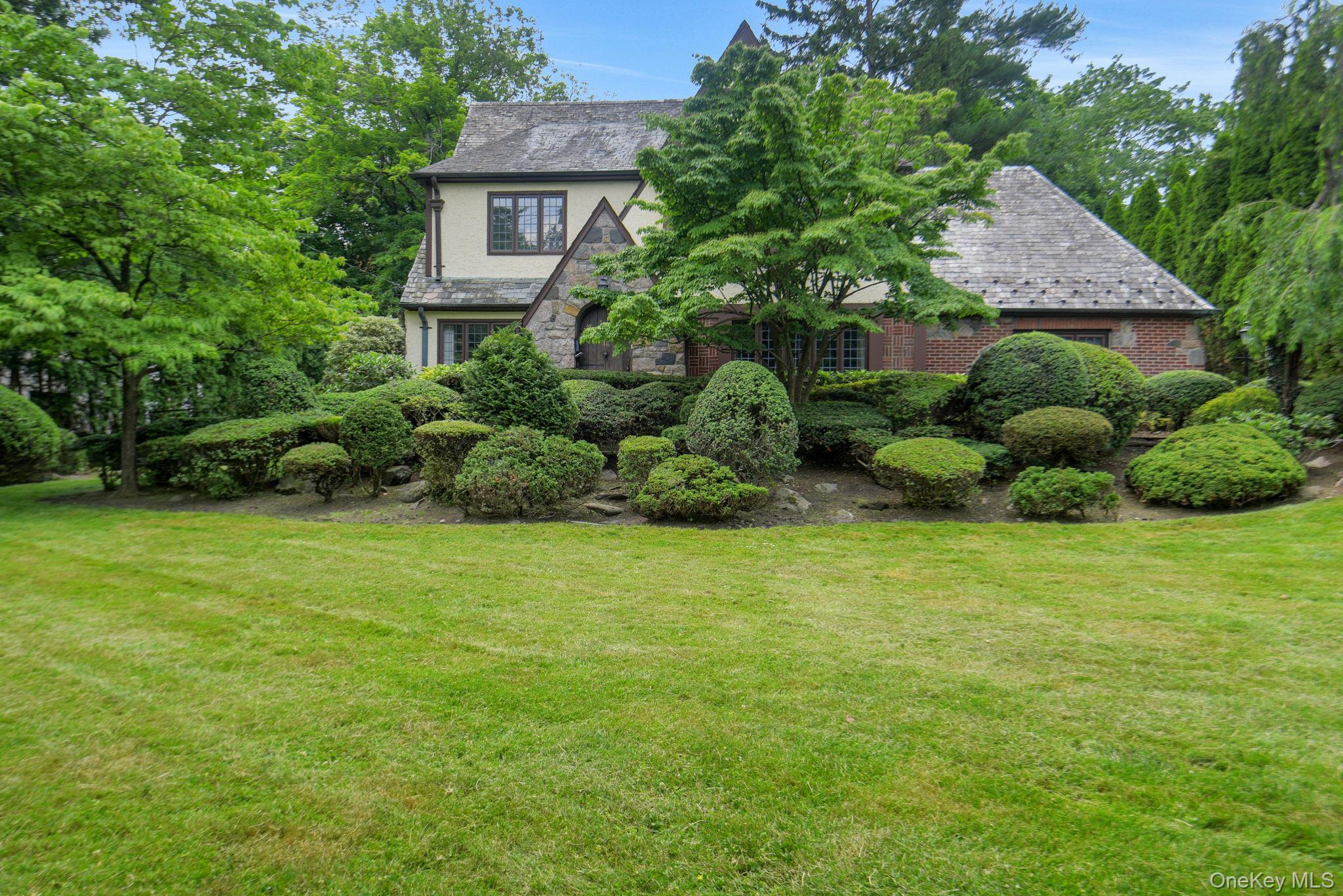 46 Fenimore Road Property Photo 2