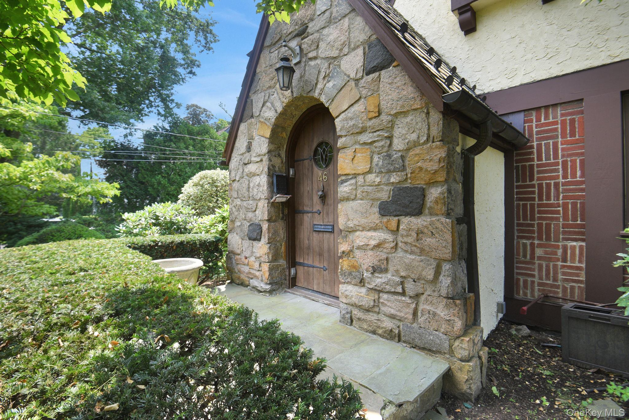 46 Fenimore Road Property Photo 4