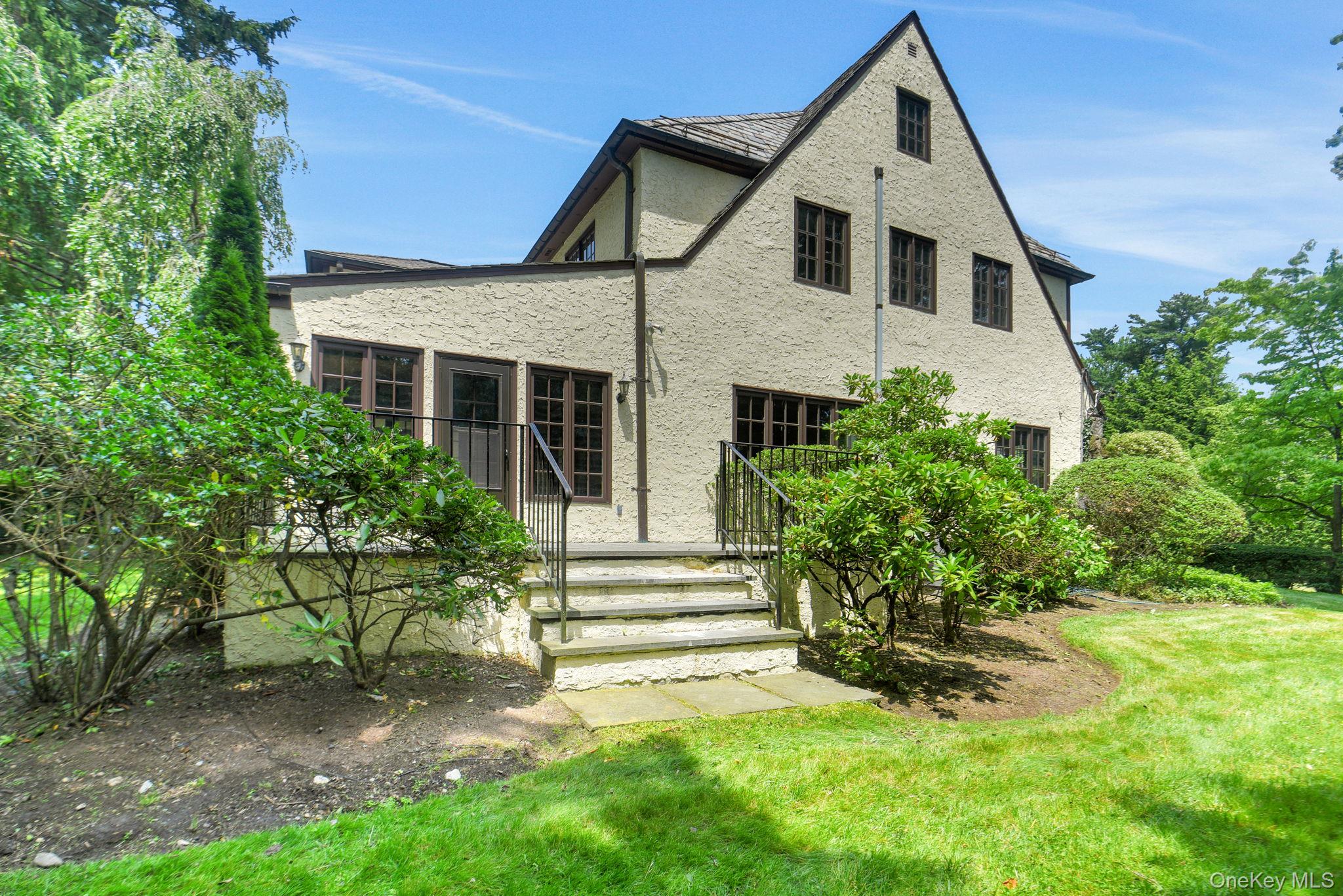 46 Fenimore Road Property Photo 5