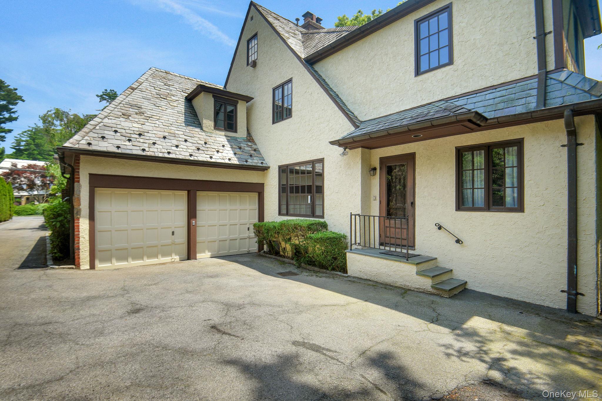 46 Fenimore Road Property Photo 6