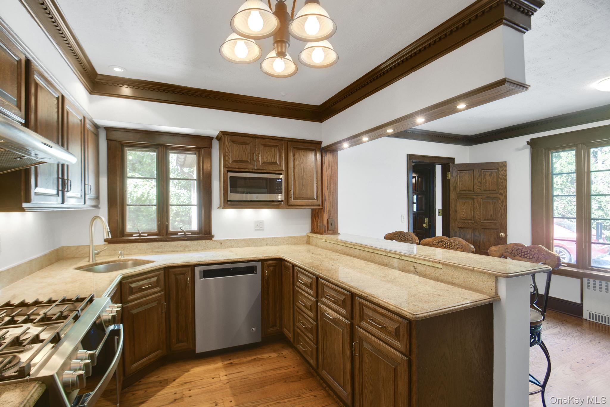 46 Fenimore Road Property Photo 11