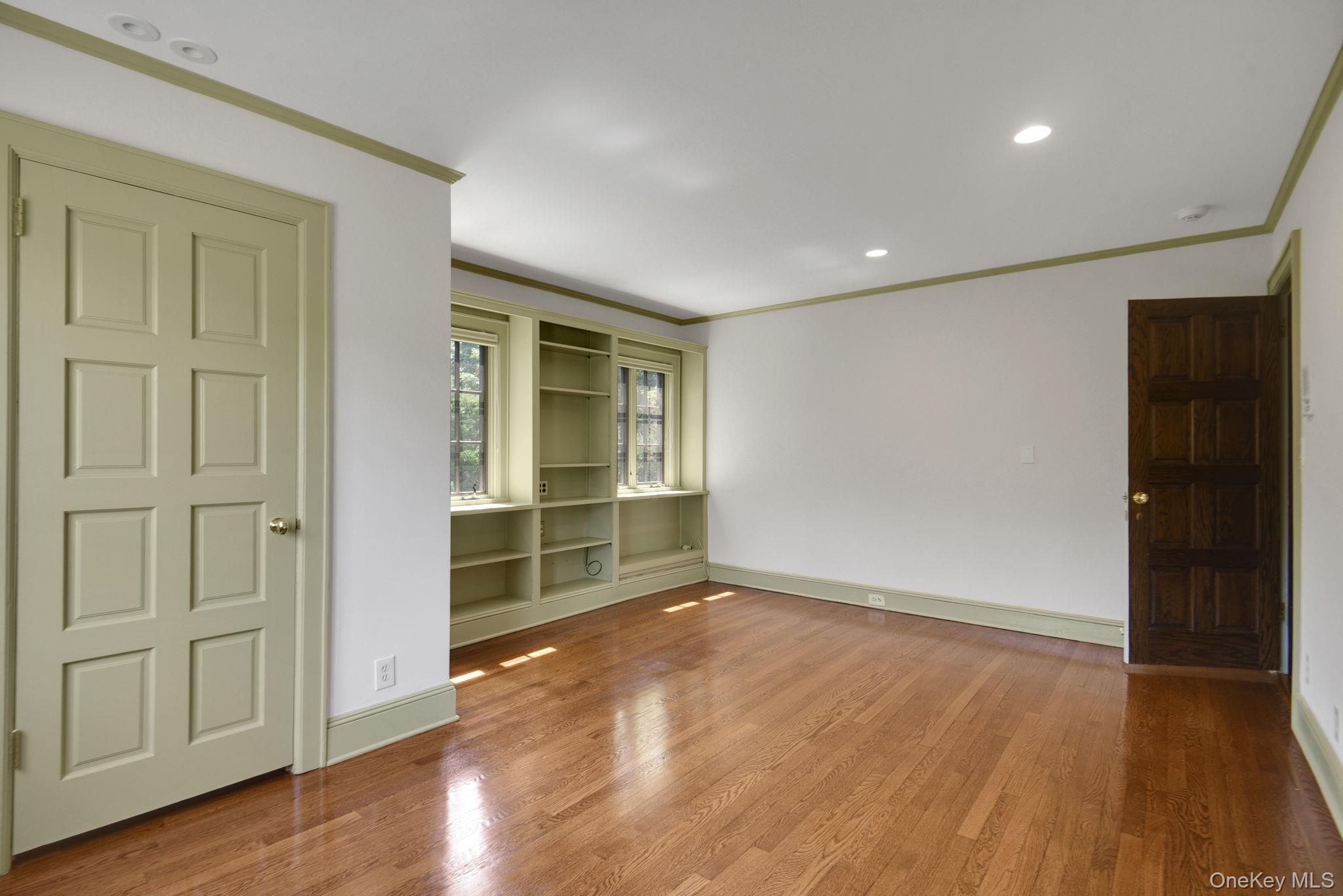 46 Fenimore Road Property Photo 30