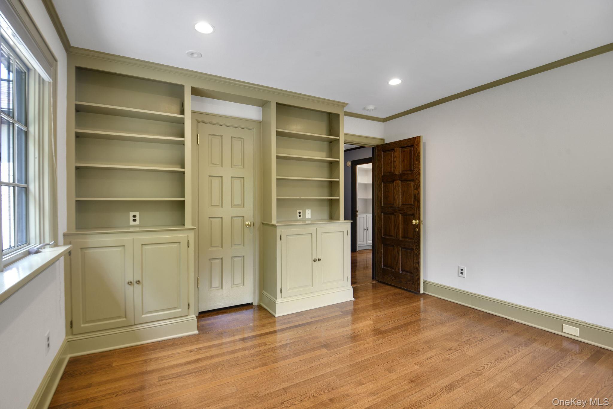 46 Fenimore Road Property Photo 32