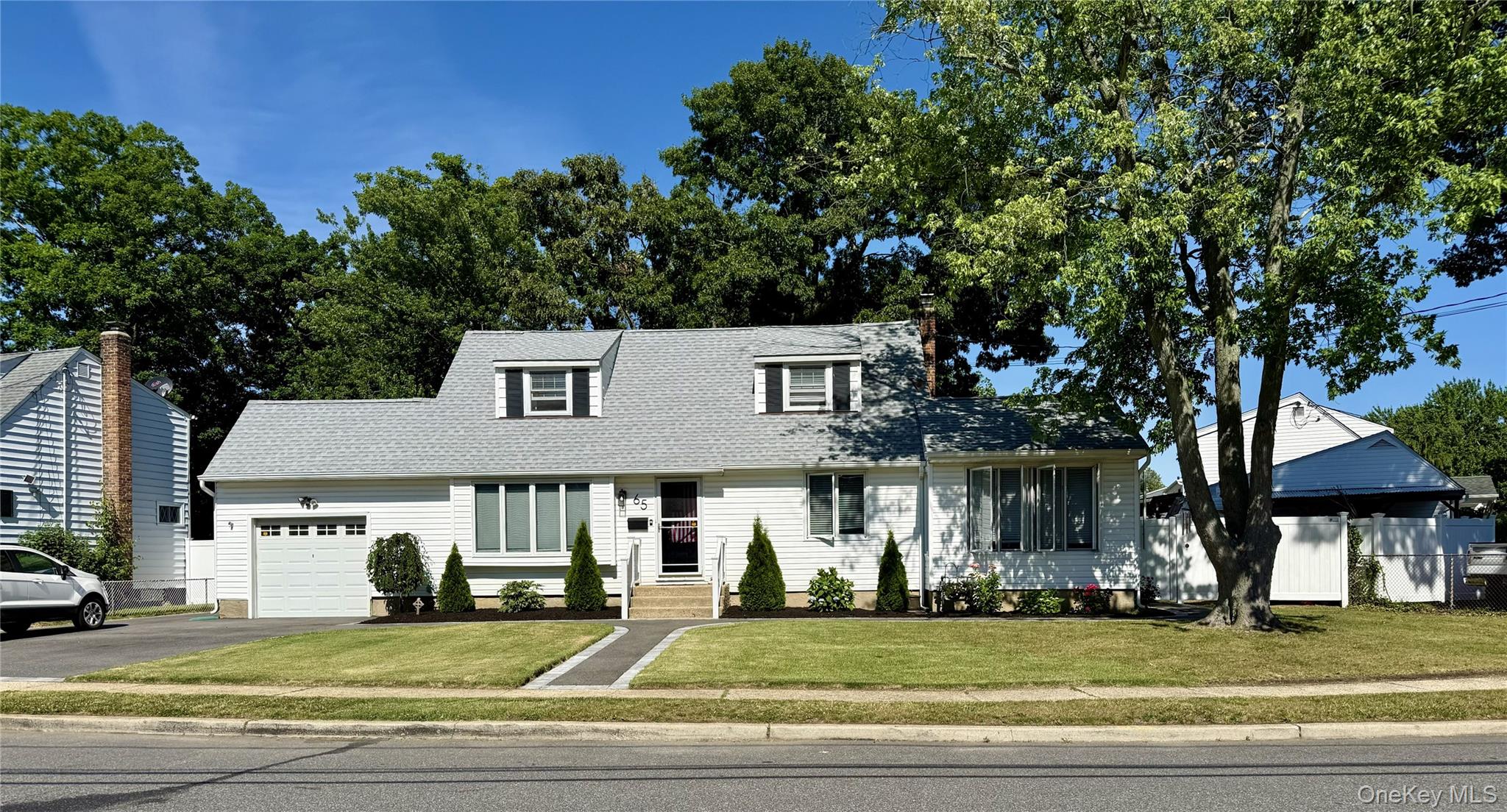 65 Westwood Road Property Photo 1