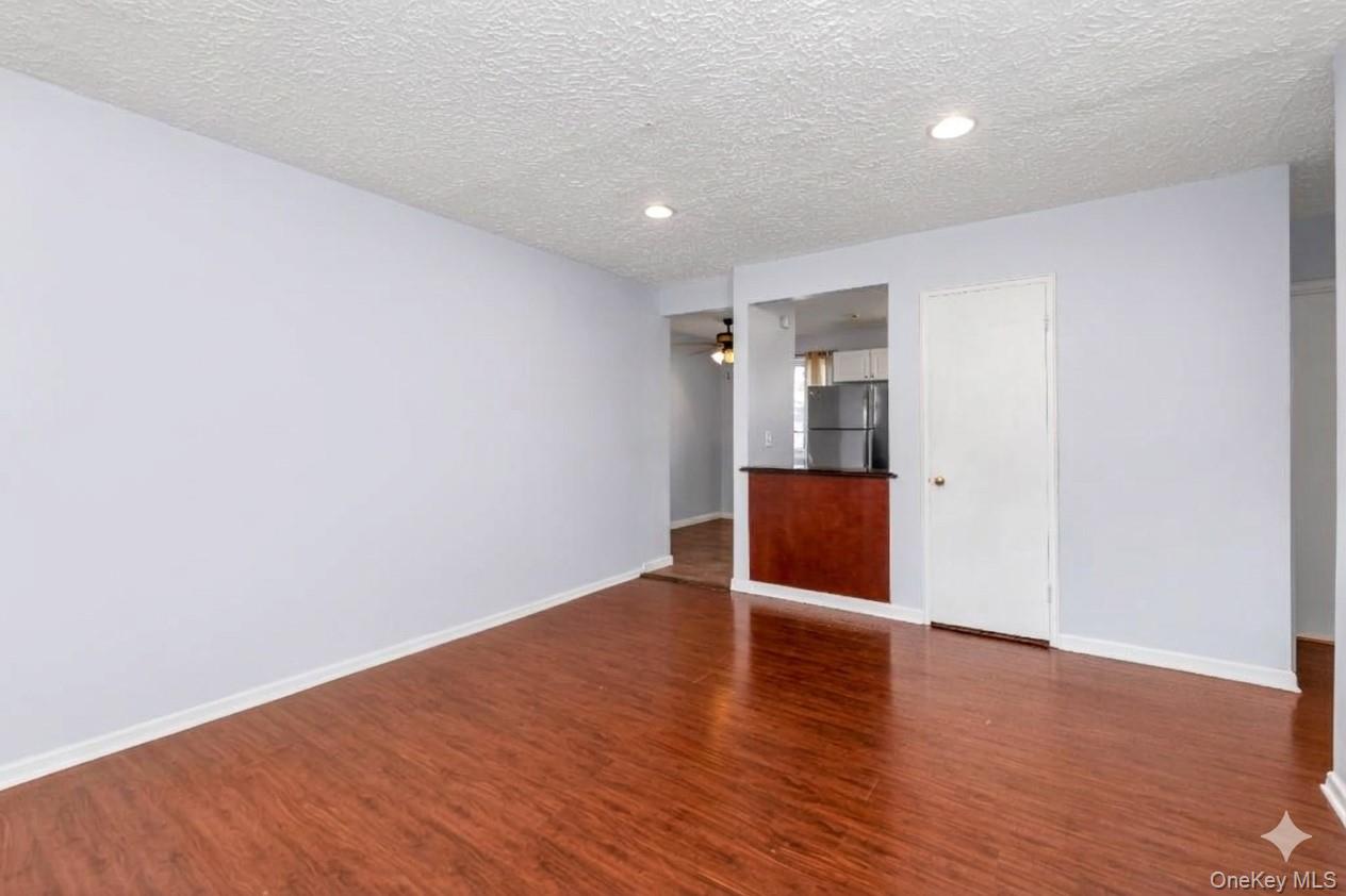 229-04 Hillside Avenue 1st Floor Property Photo 2