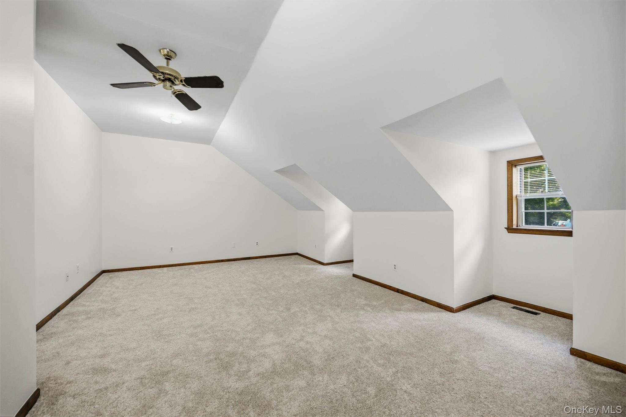 106 Freezer Road Property Photo 21