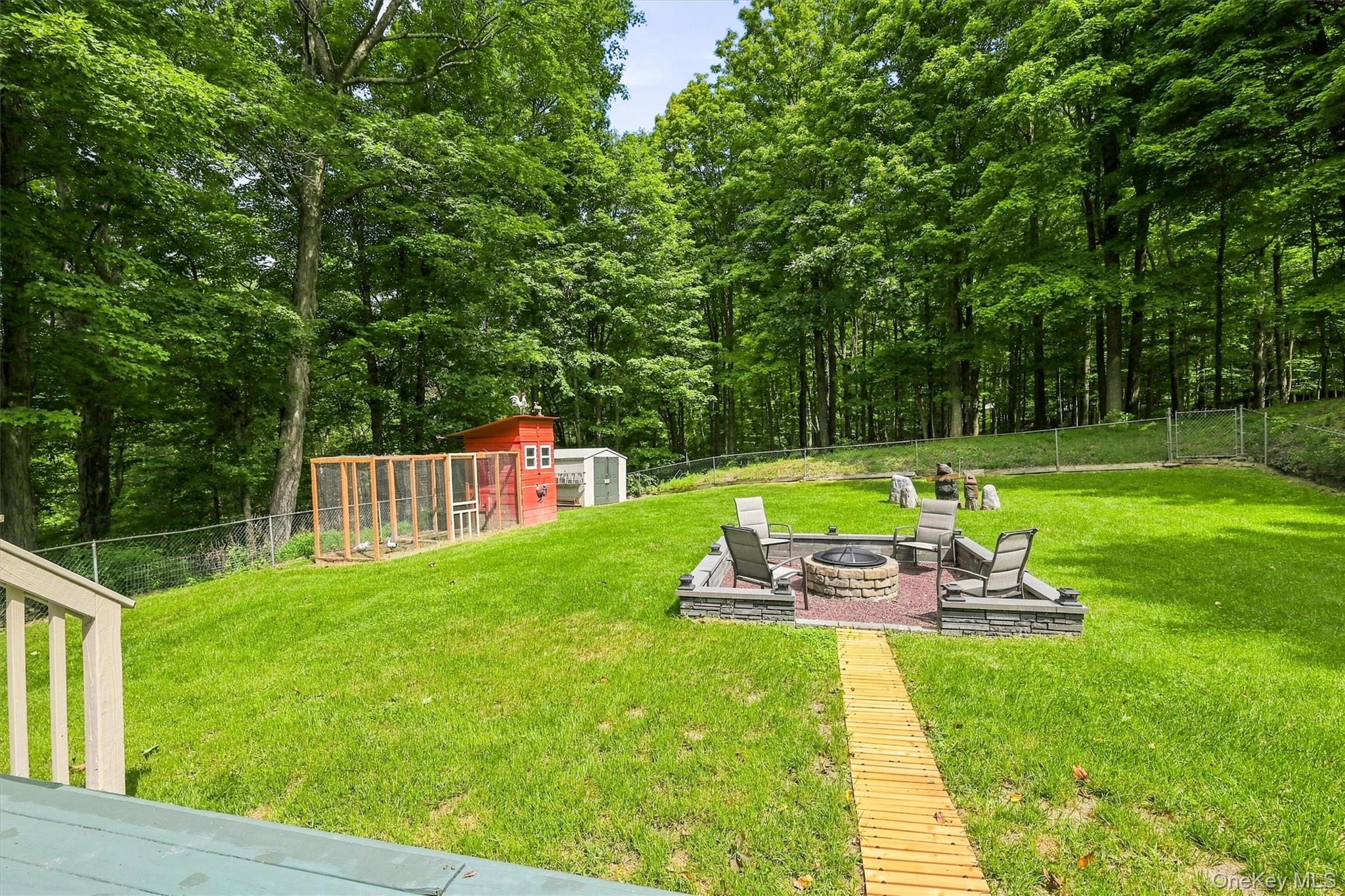 106 Freezer Road Property Photo 40