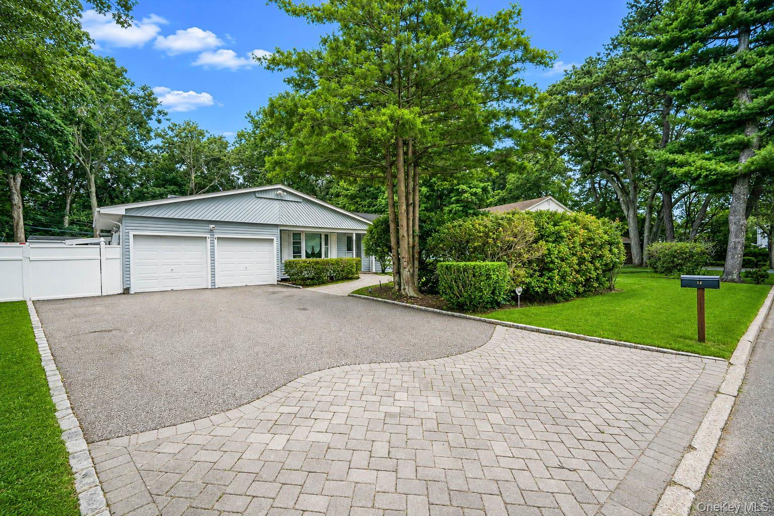 12 Beecher Street Property Photo 5