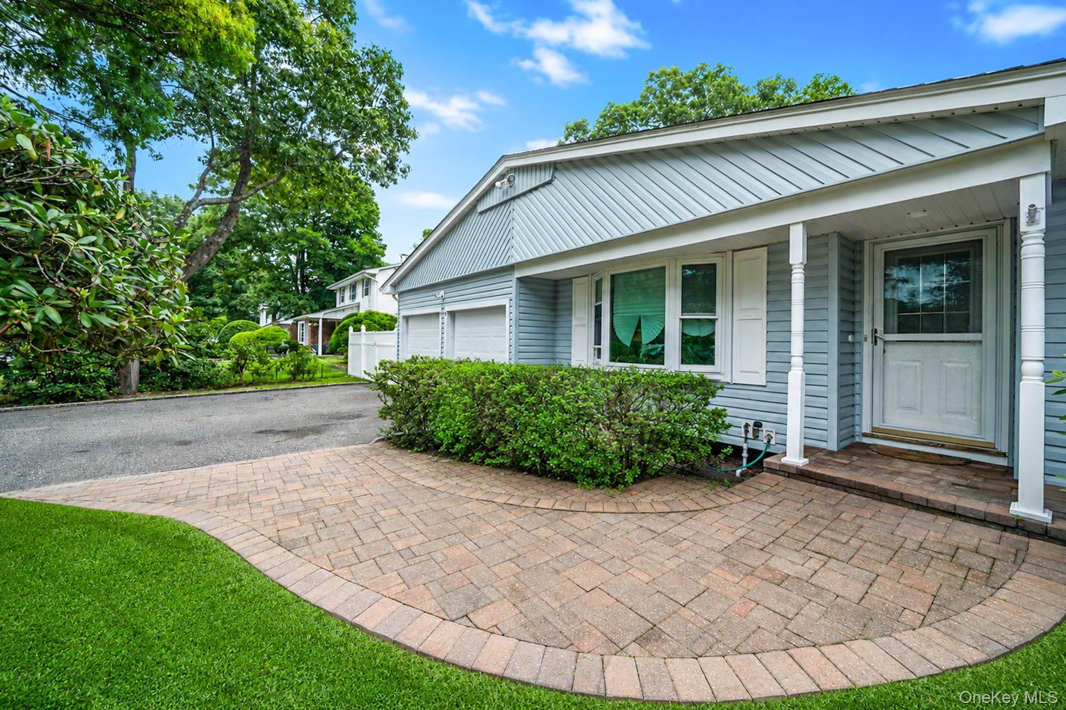 12 Beecher Street Property Photo 6