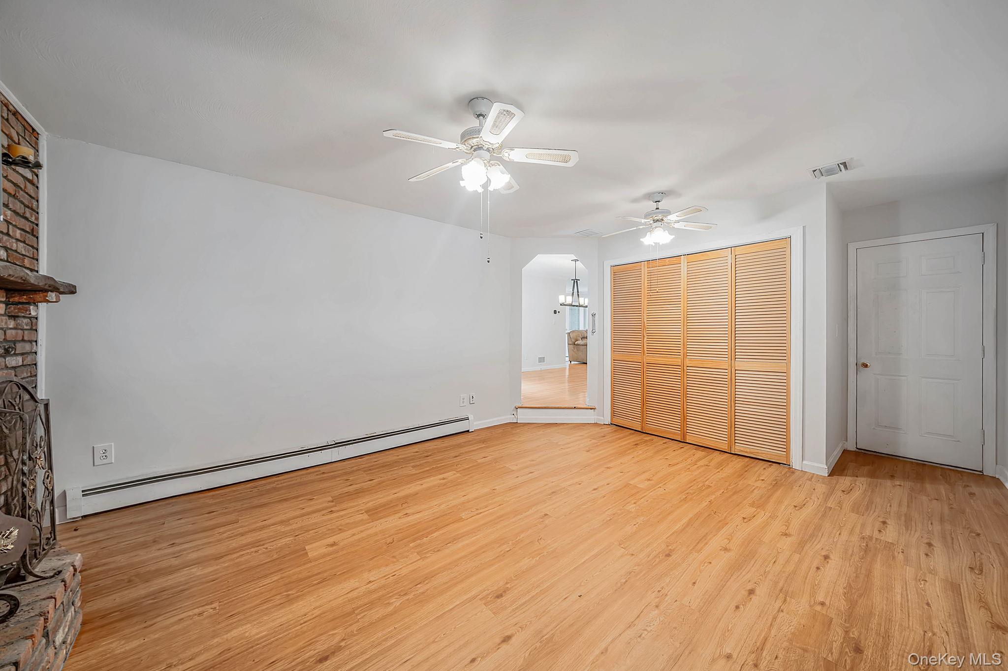 12 Beecher Street Property Photo 30