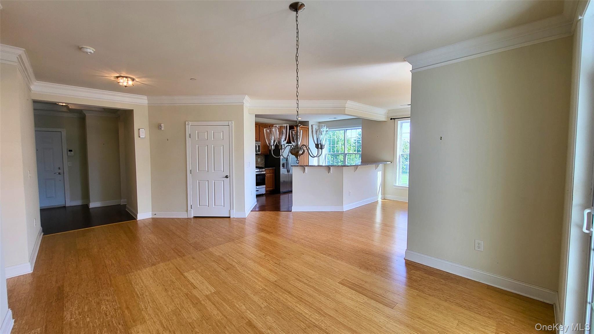 621 Regency Drive Property Photo 11