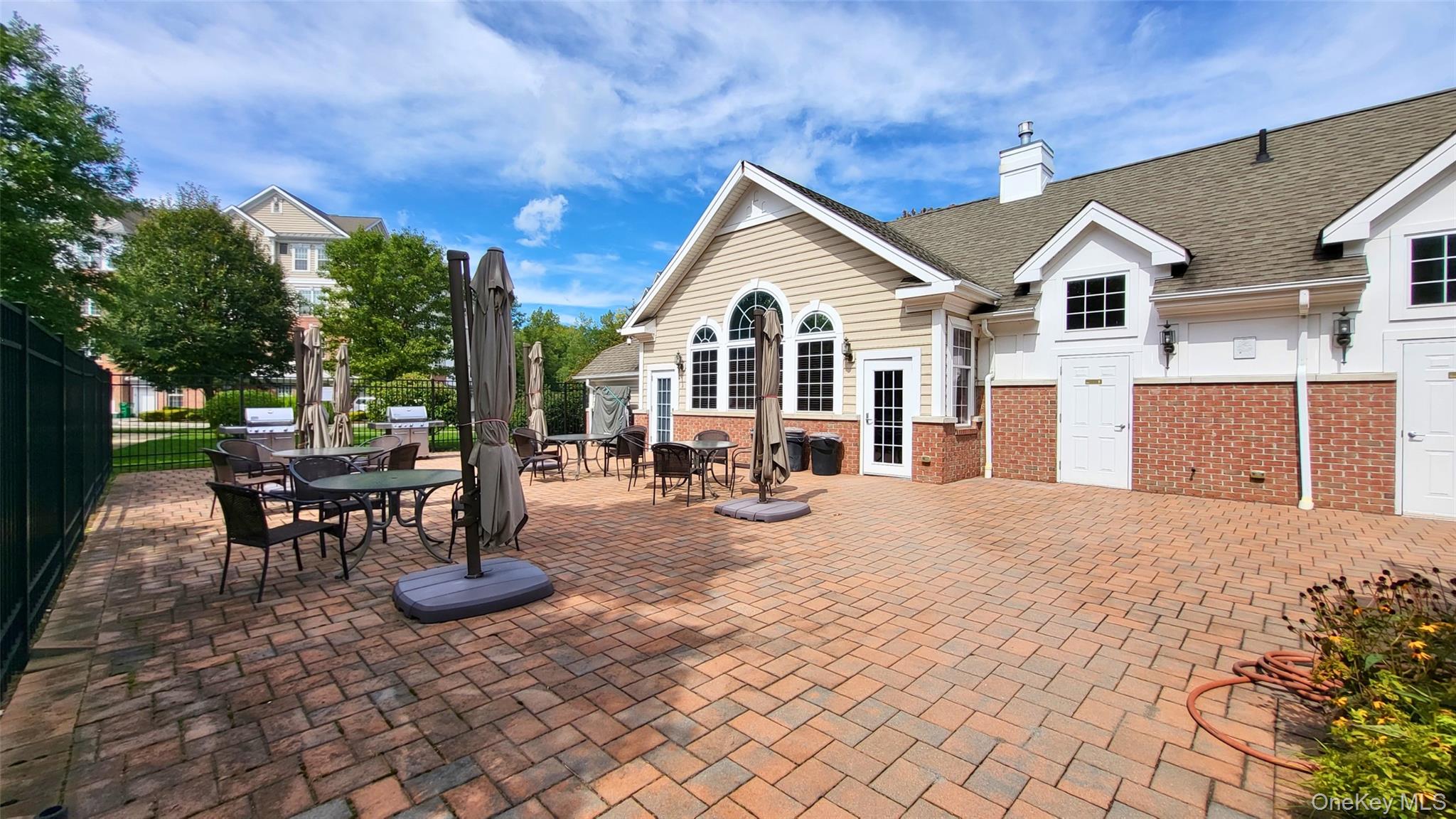 621 Regency Drive Property Photo 40