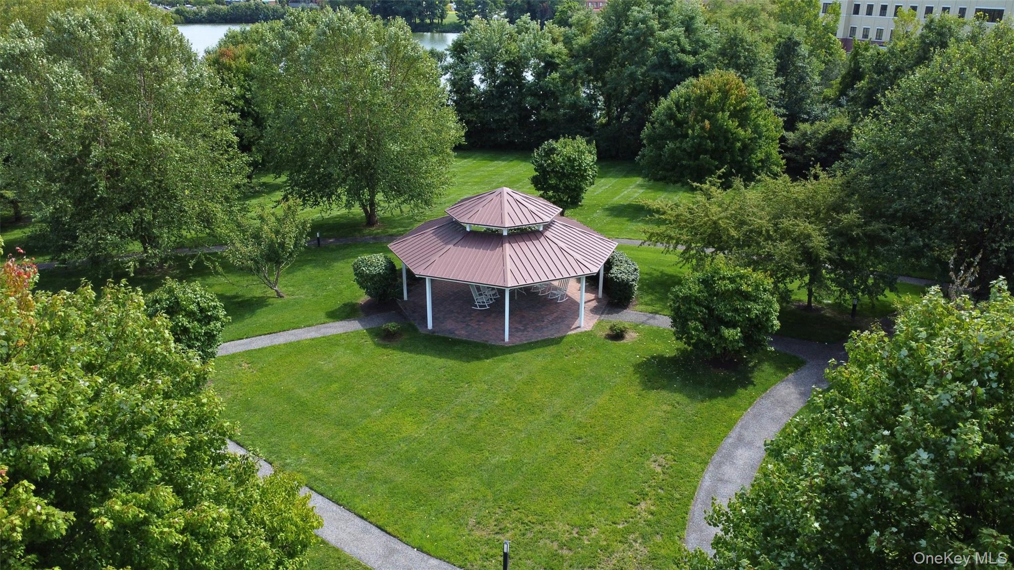 621 Regency Drive Property Photo 45