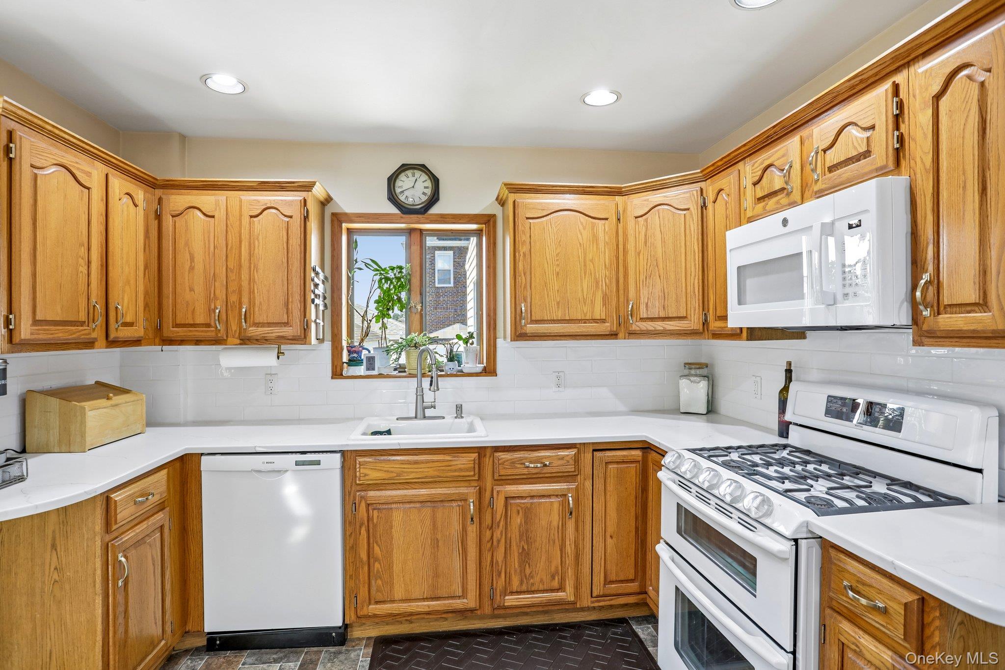 309 Bellevue Avenue Property Photo 14