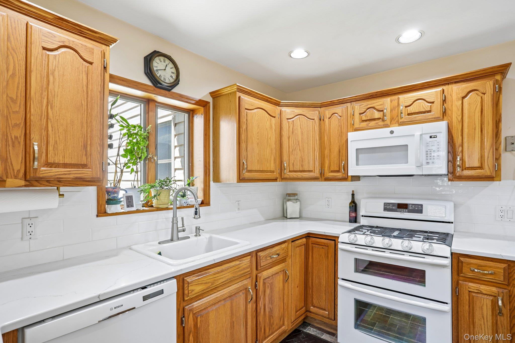 309 Bellevue Avenue Property Photo 15