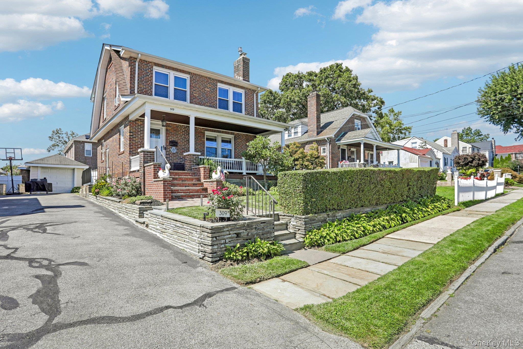 309 Bellevue Avenue Property Photo 38