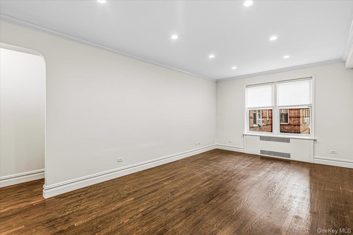 73-12 35th Avenue E3 Property Photo 13