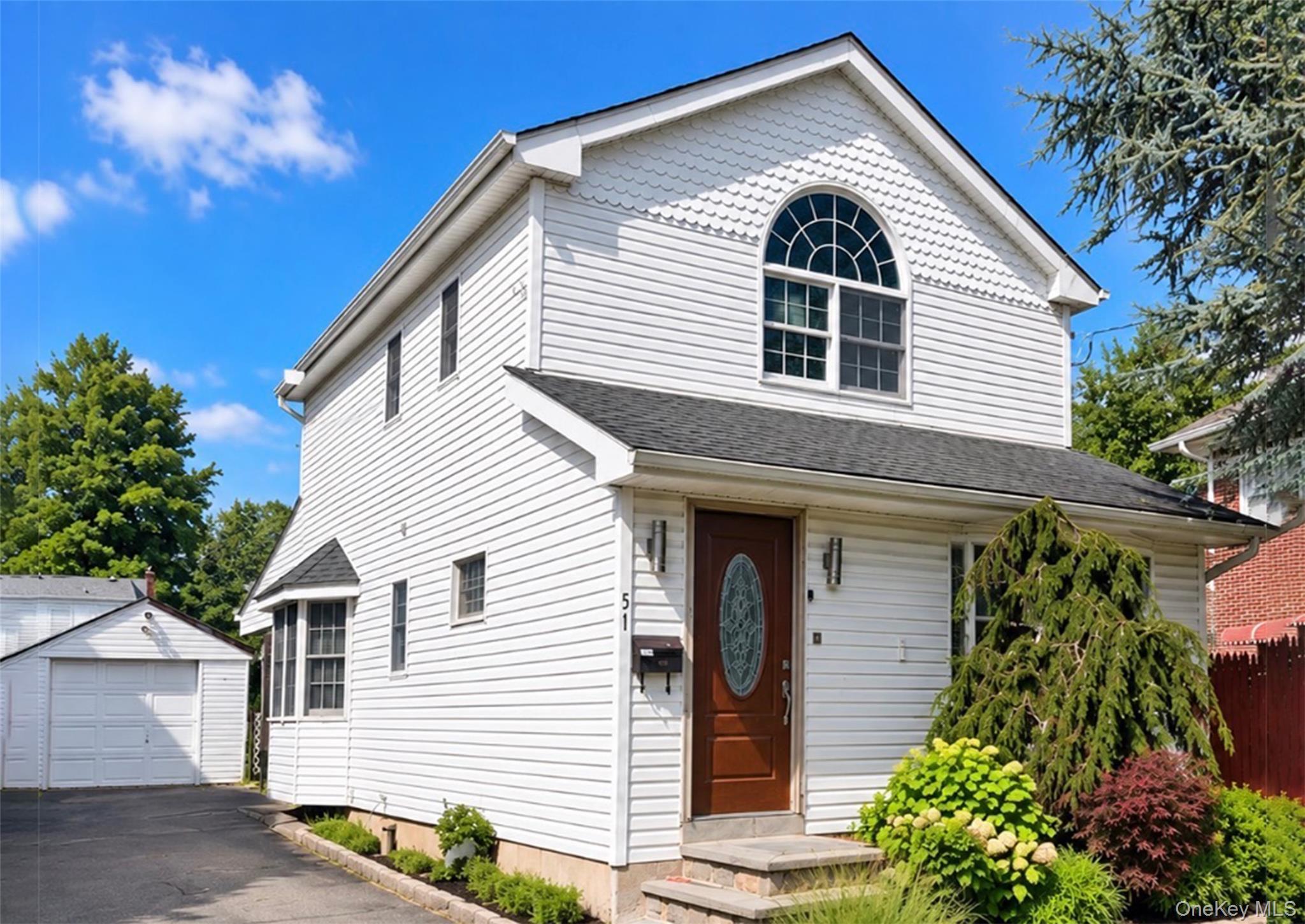 51 Lafayette Avenue Property Photo 3