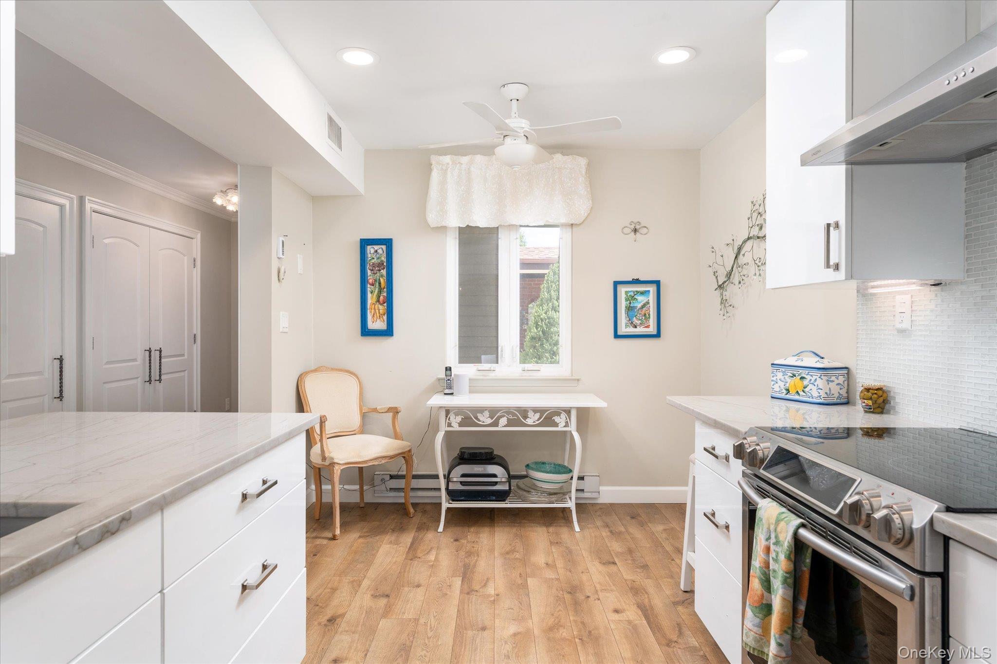 1102 Gotham Path Property Photo 5