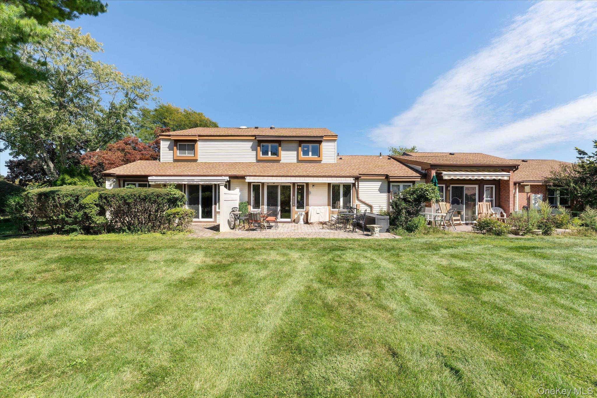 1102 Gotham Path Property Photo 20