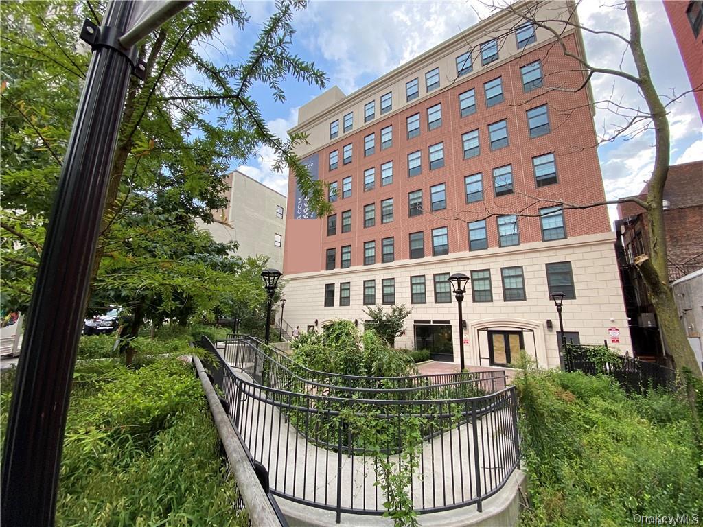 13 Main Street 3e Property Photo 16