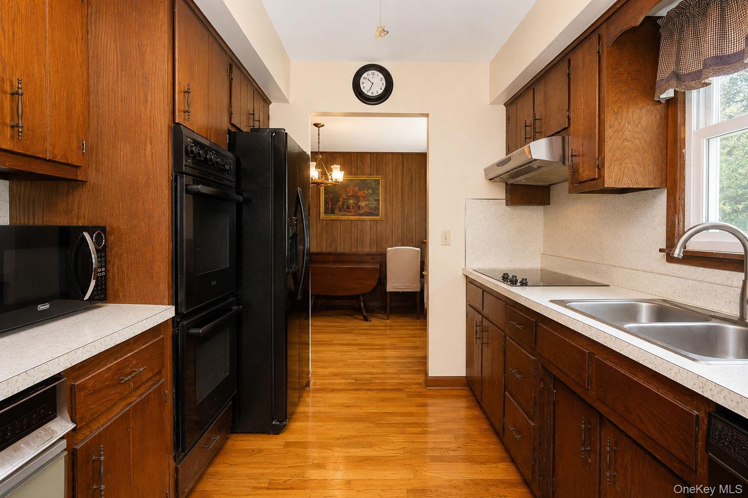 121 Marl Road Property Photo 5