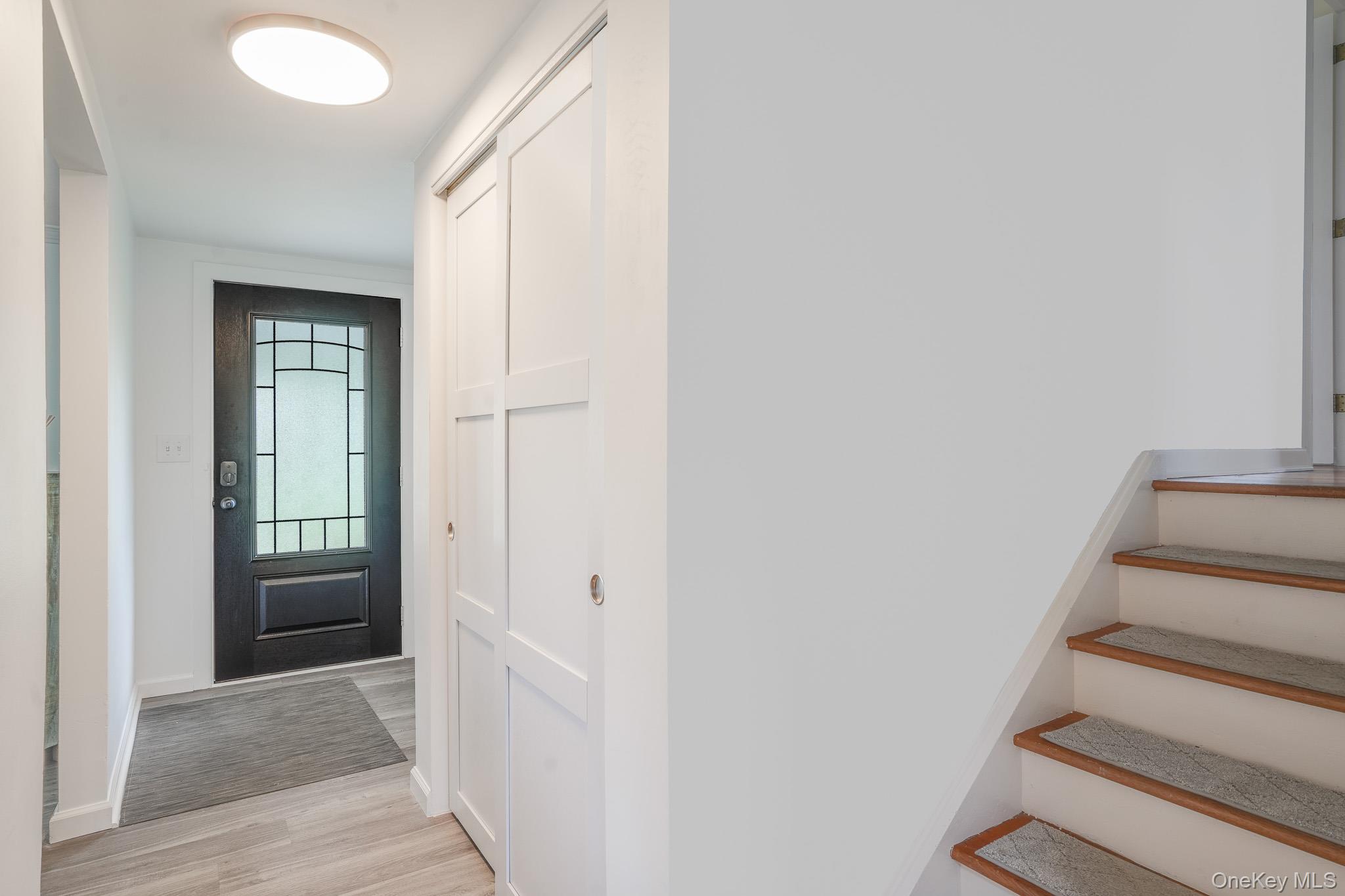 10 Meadow Lane Property Photo 3