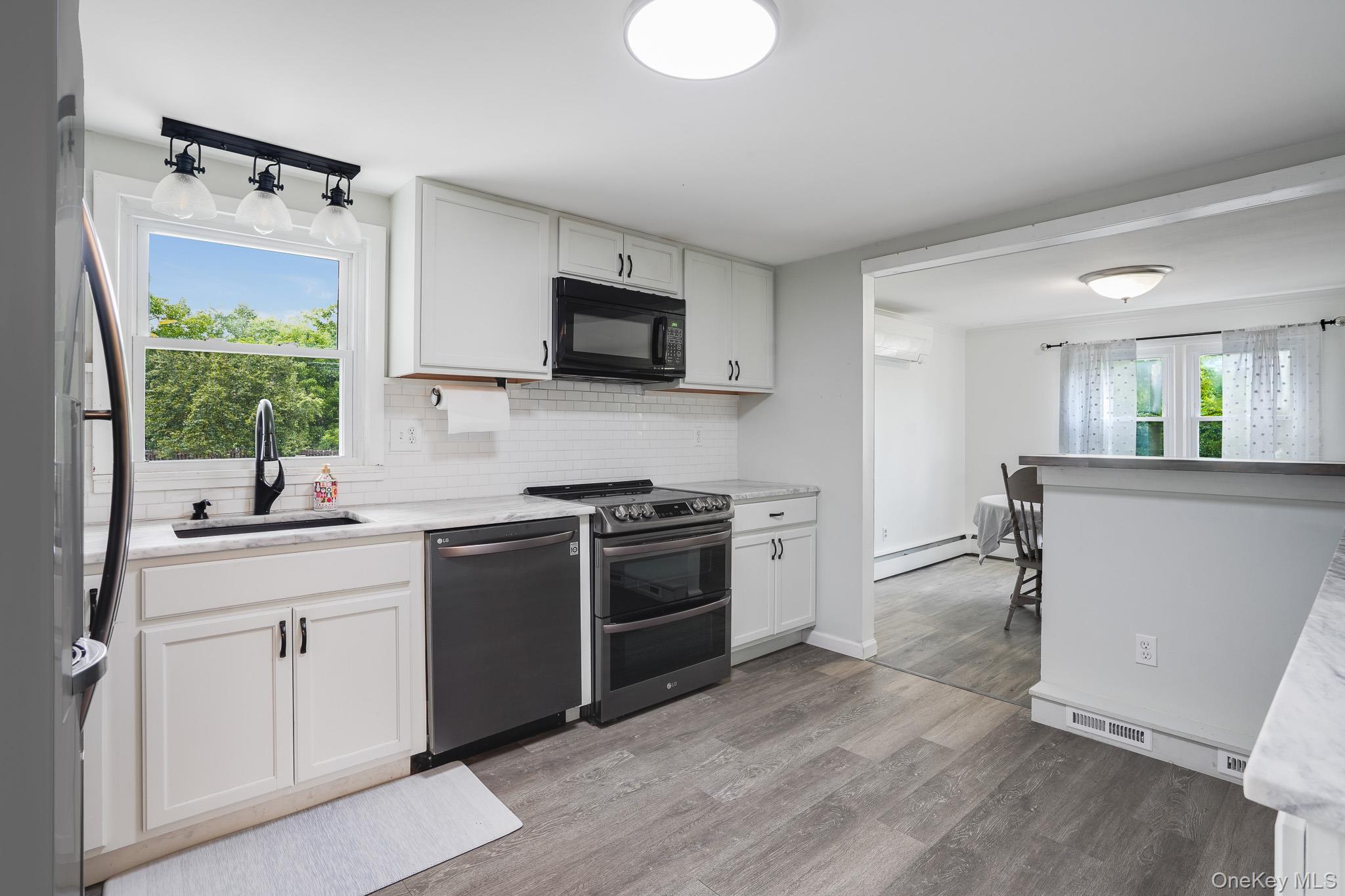 10 Meadow Lane Property Photo 9