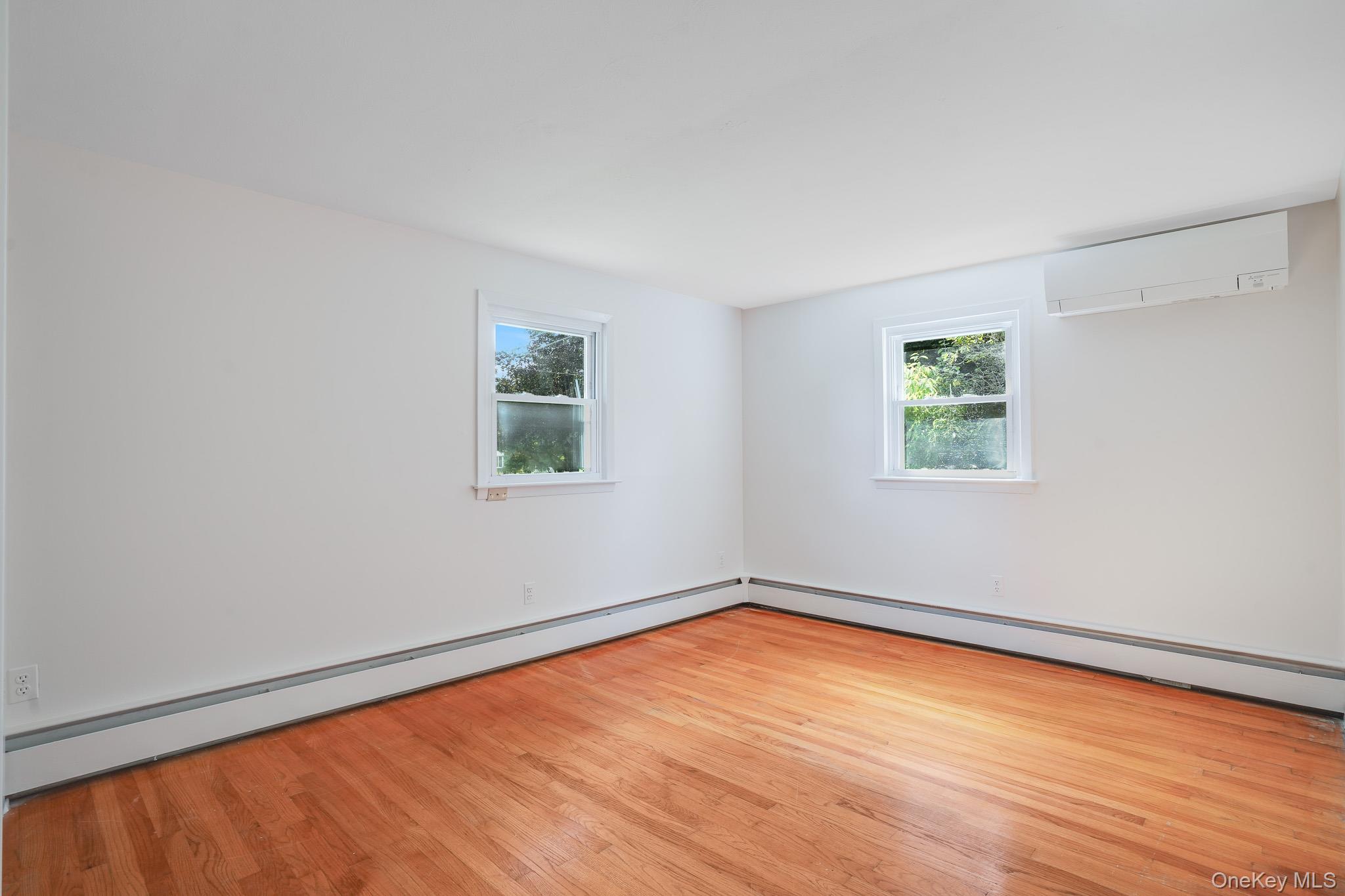 10 Meadow Lane Property Photo 15