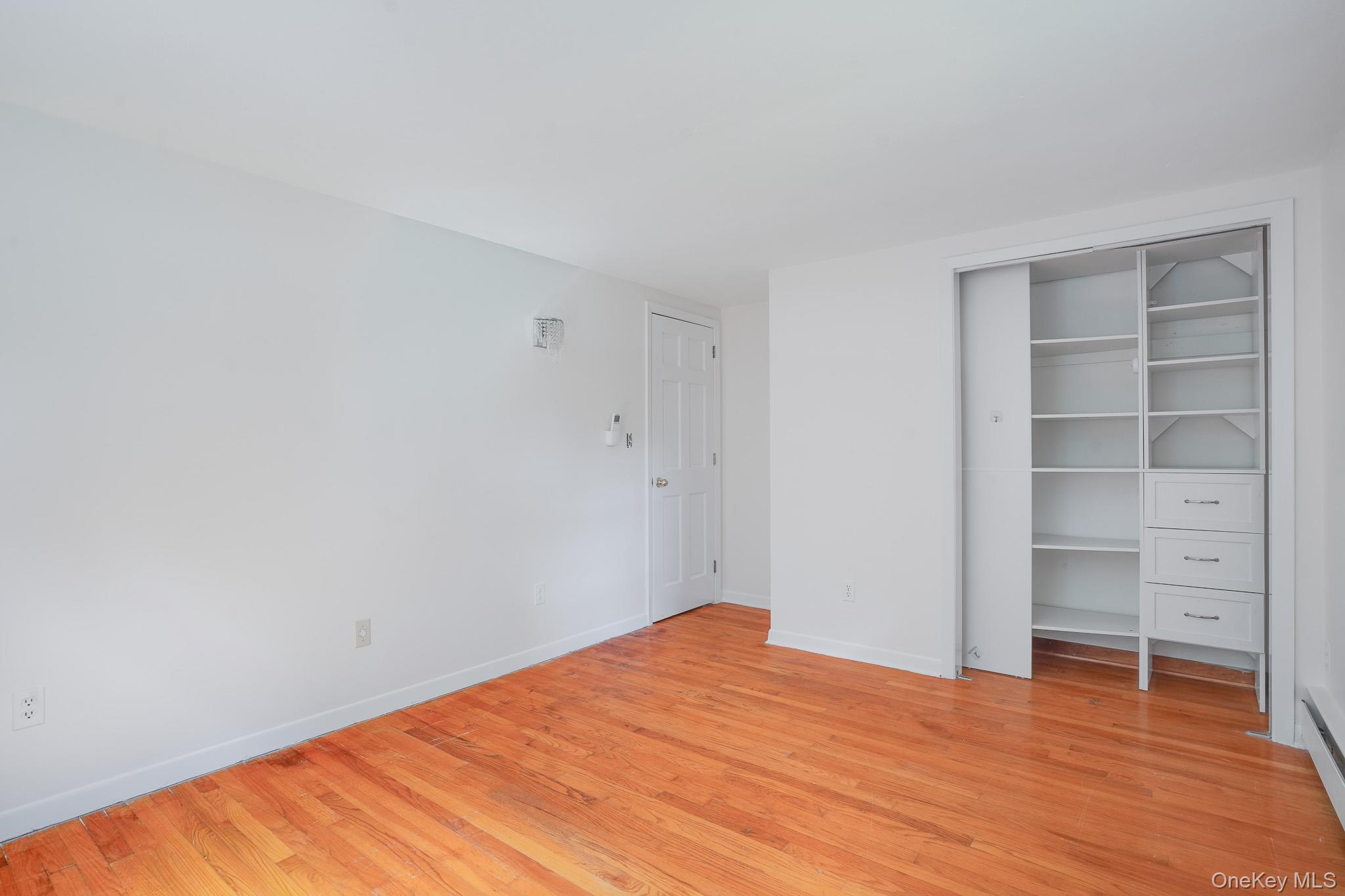 10 Meadow Lane Property Photo 16