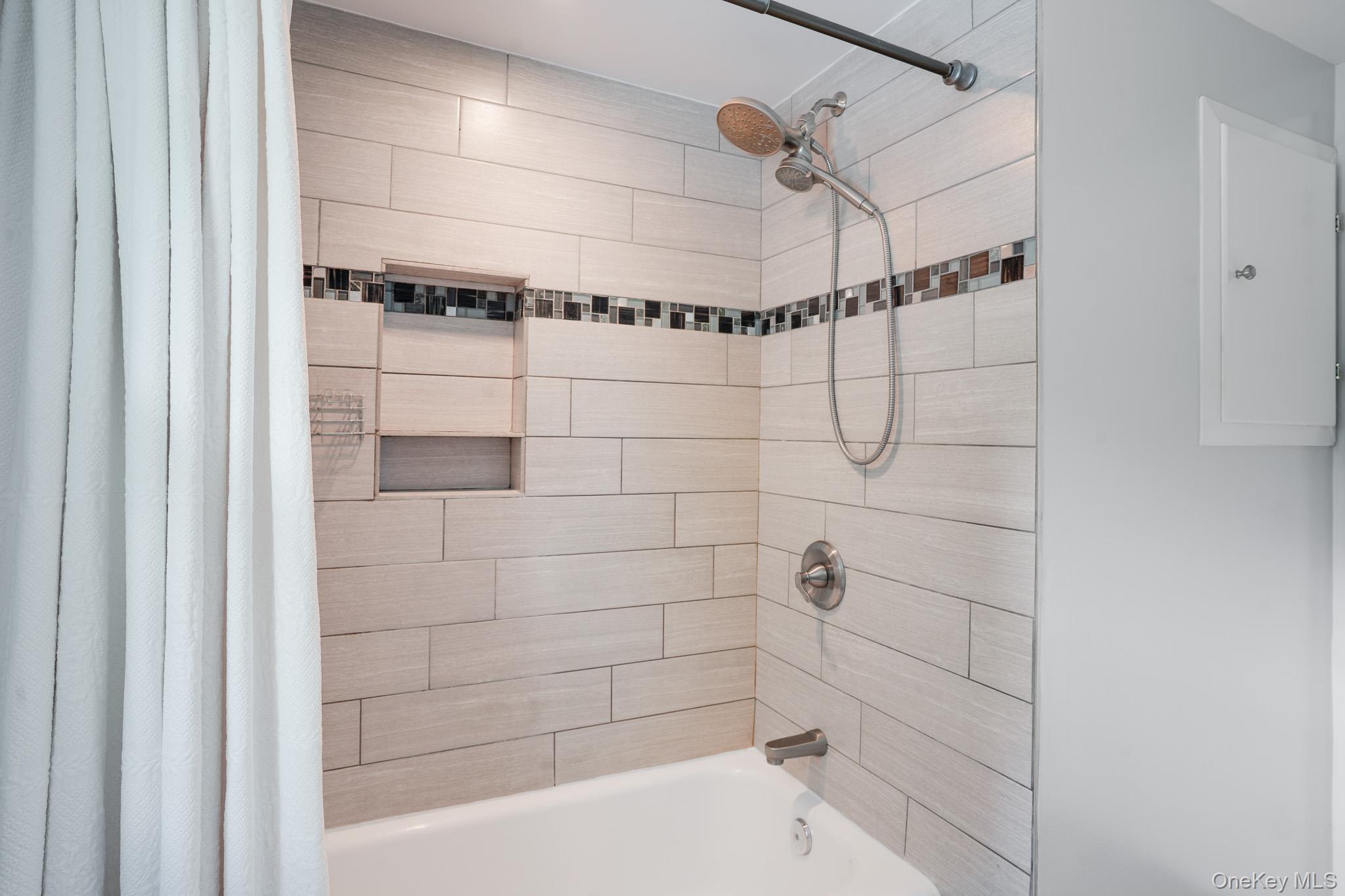 10 Meadow Lane Property Photo 20