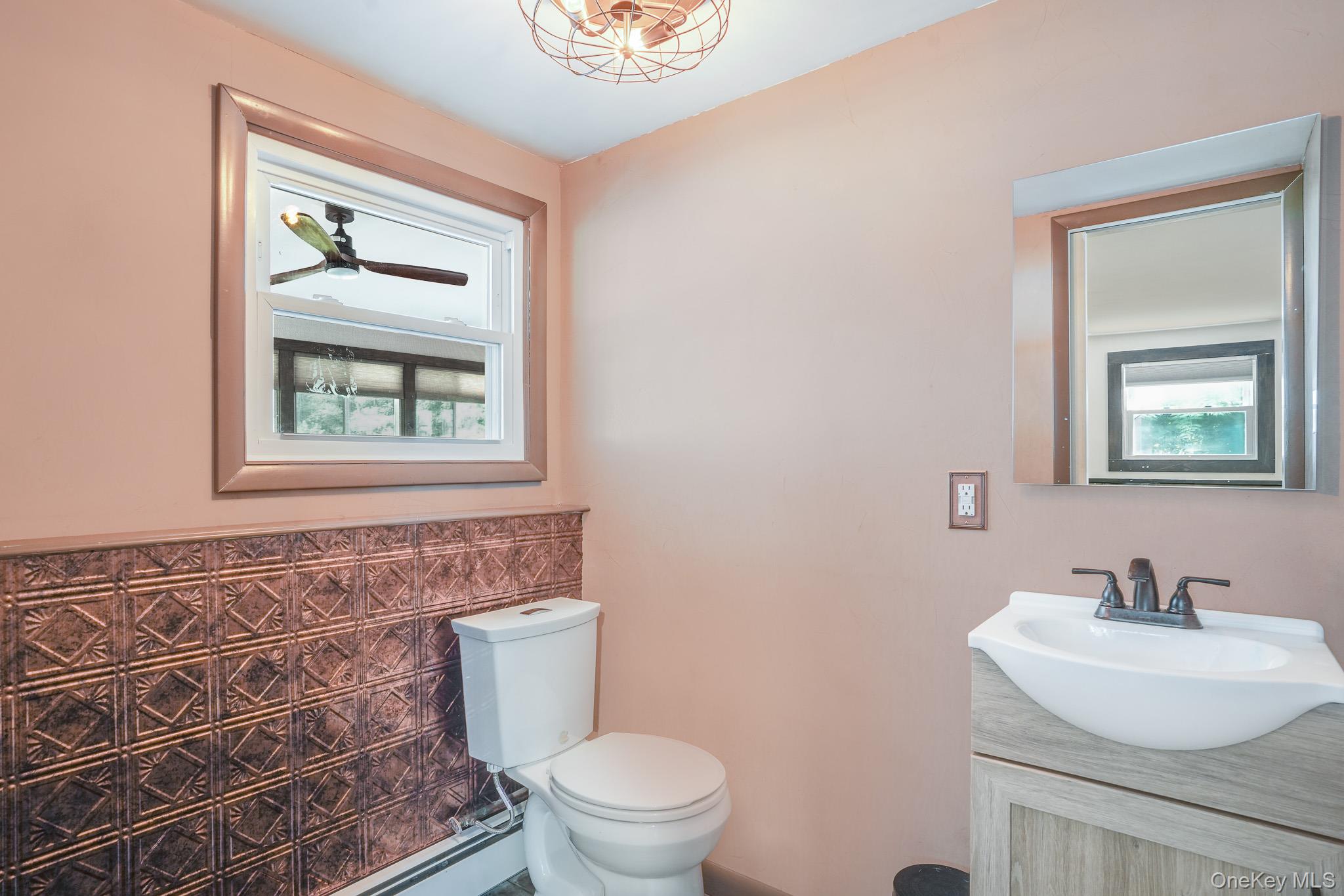10 Meadow Lane Property Photo 28