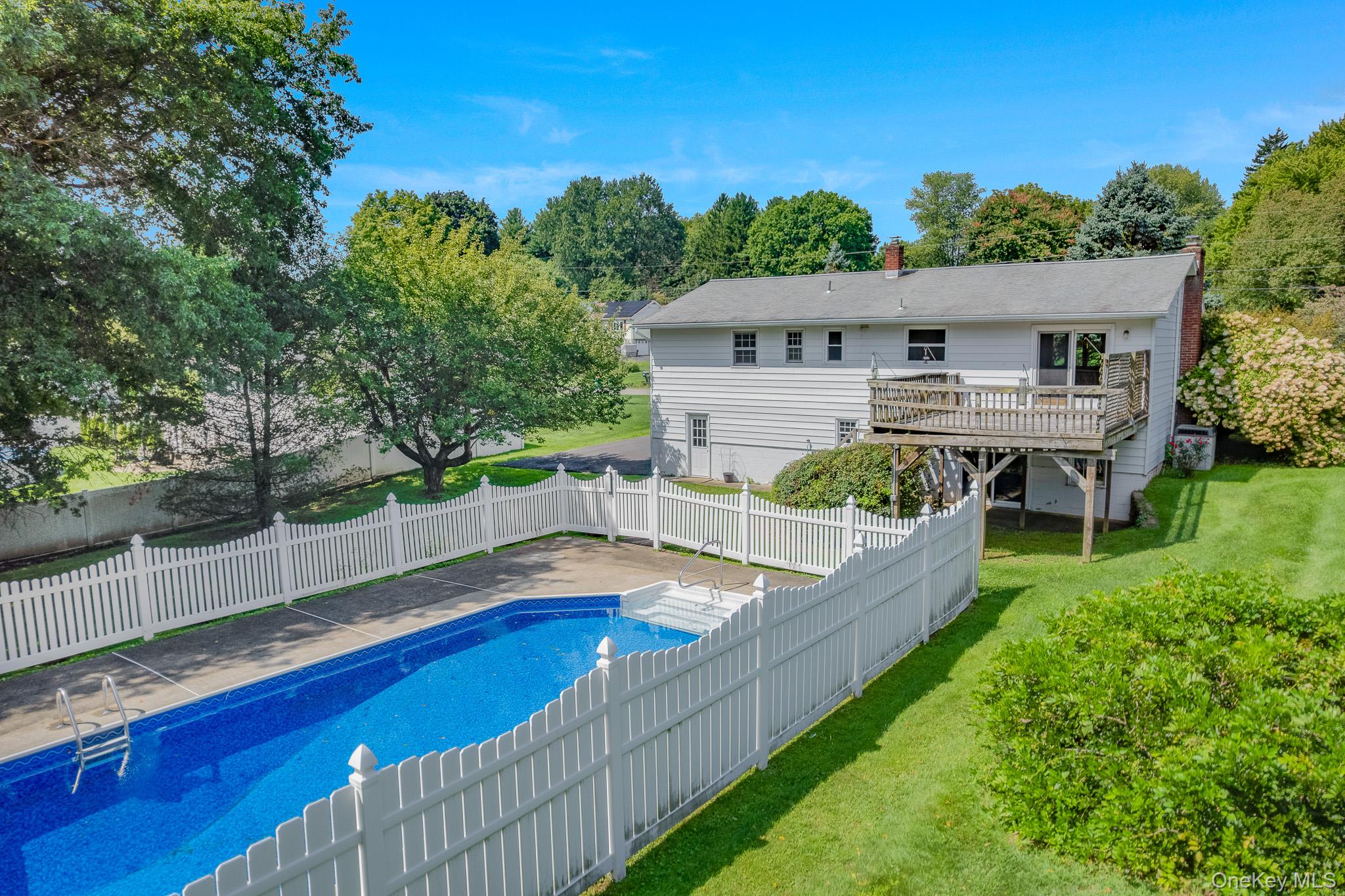 103 Edgehill Drive Property Photo 19