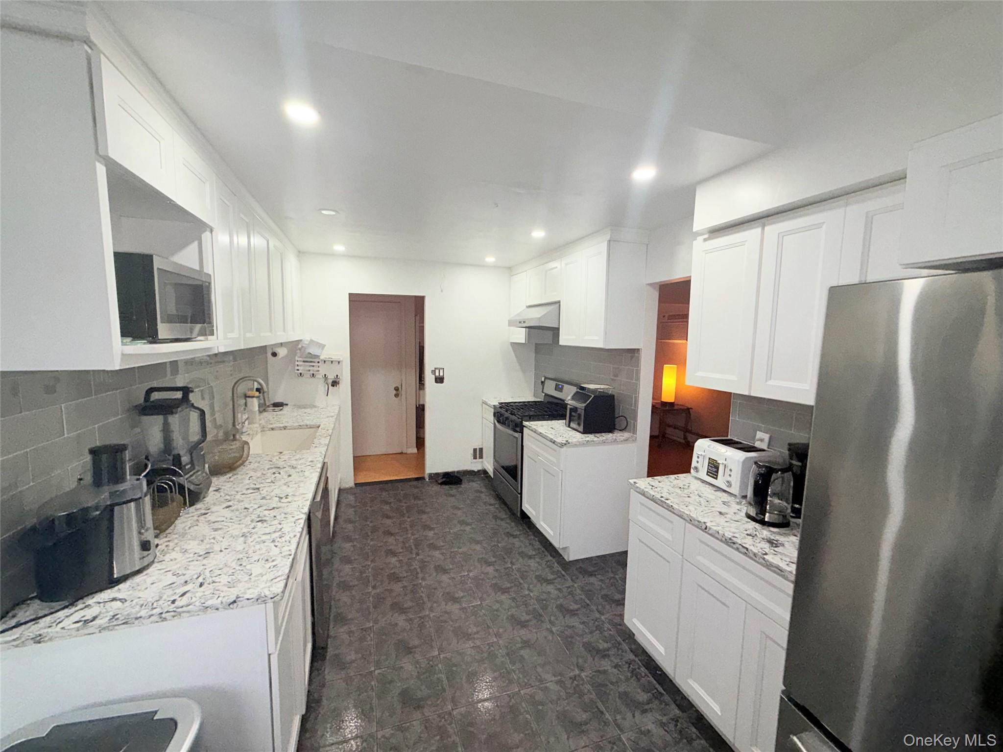 60 Boden Avenue Property Photo 6