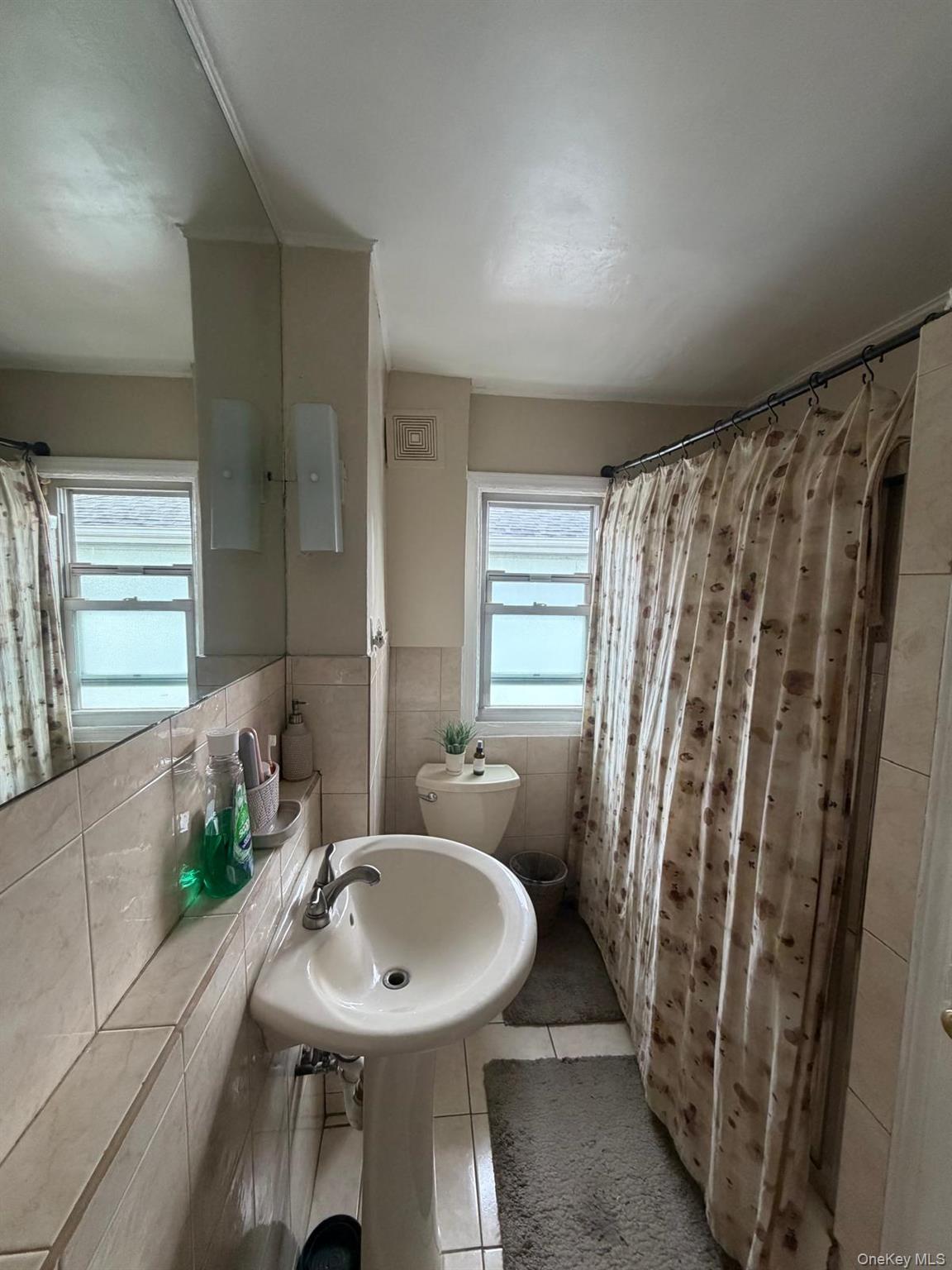 2354 97th Street Property Photo 12