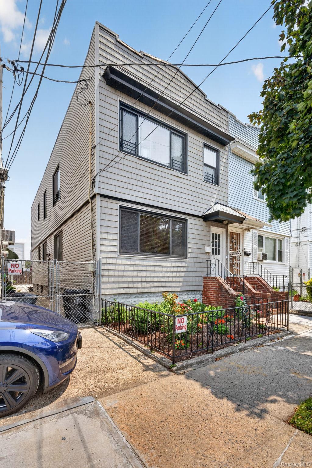1269 E 94th Street Property Photo 13