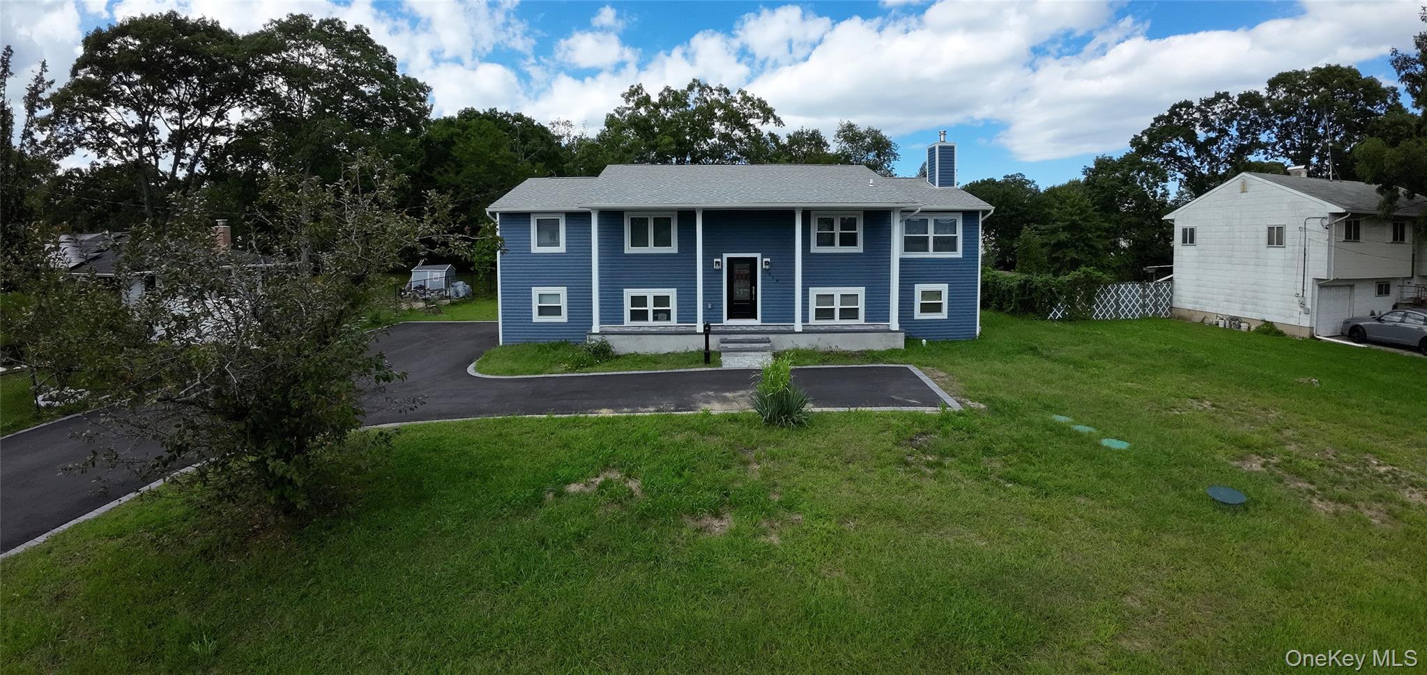 529 Spur Drive Property Photo 2