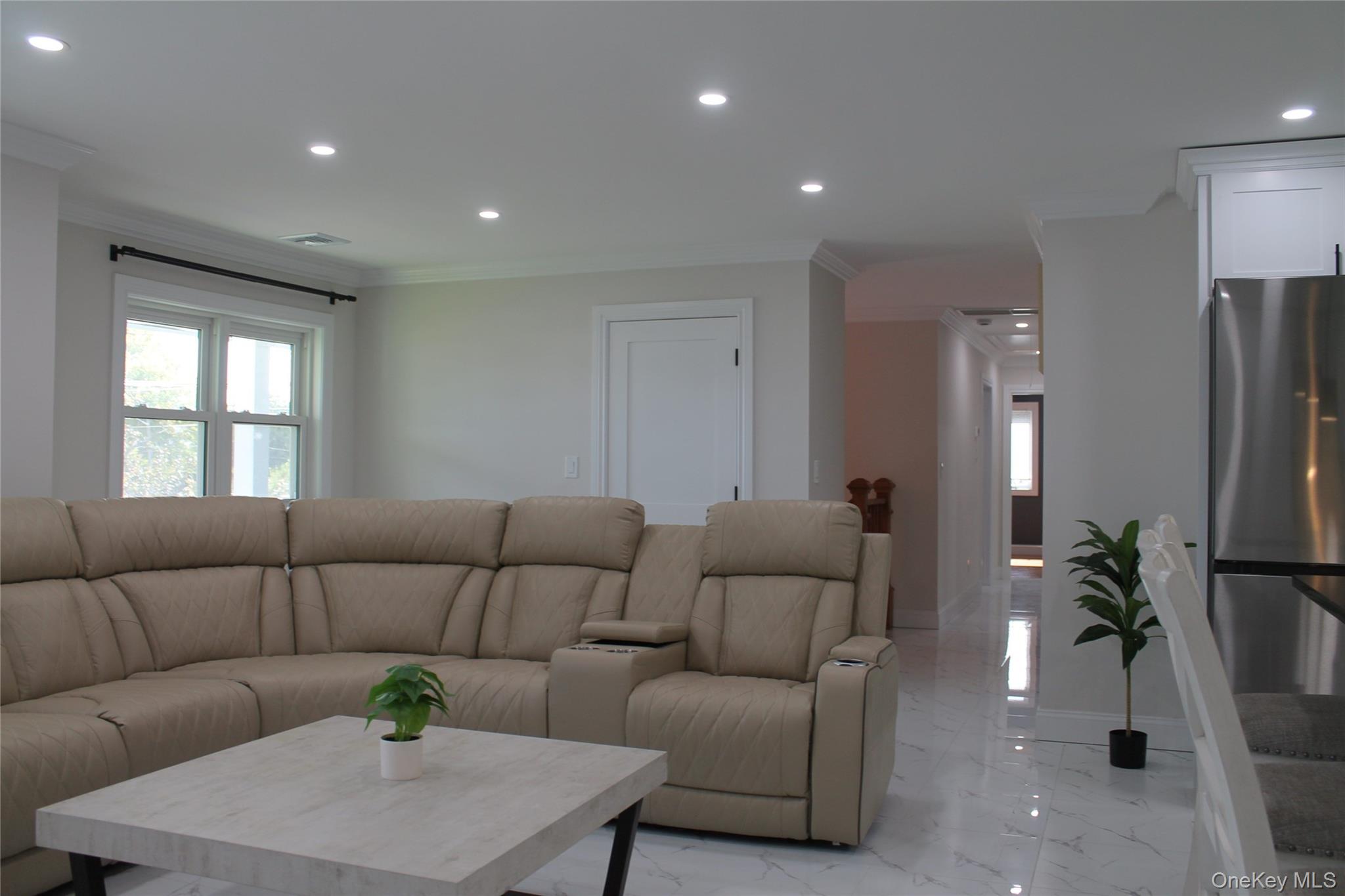 529 Spur Drive Property Photo 6