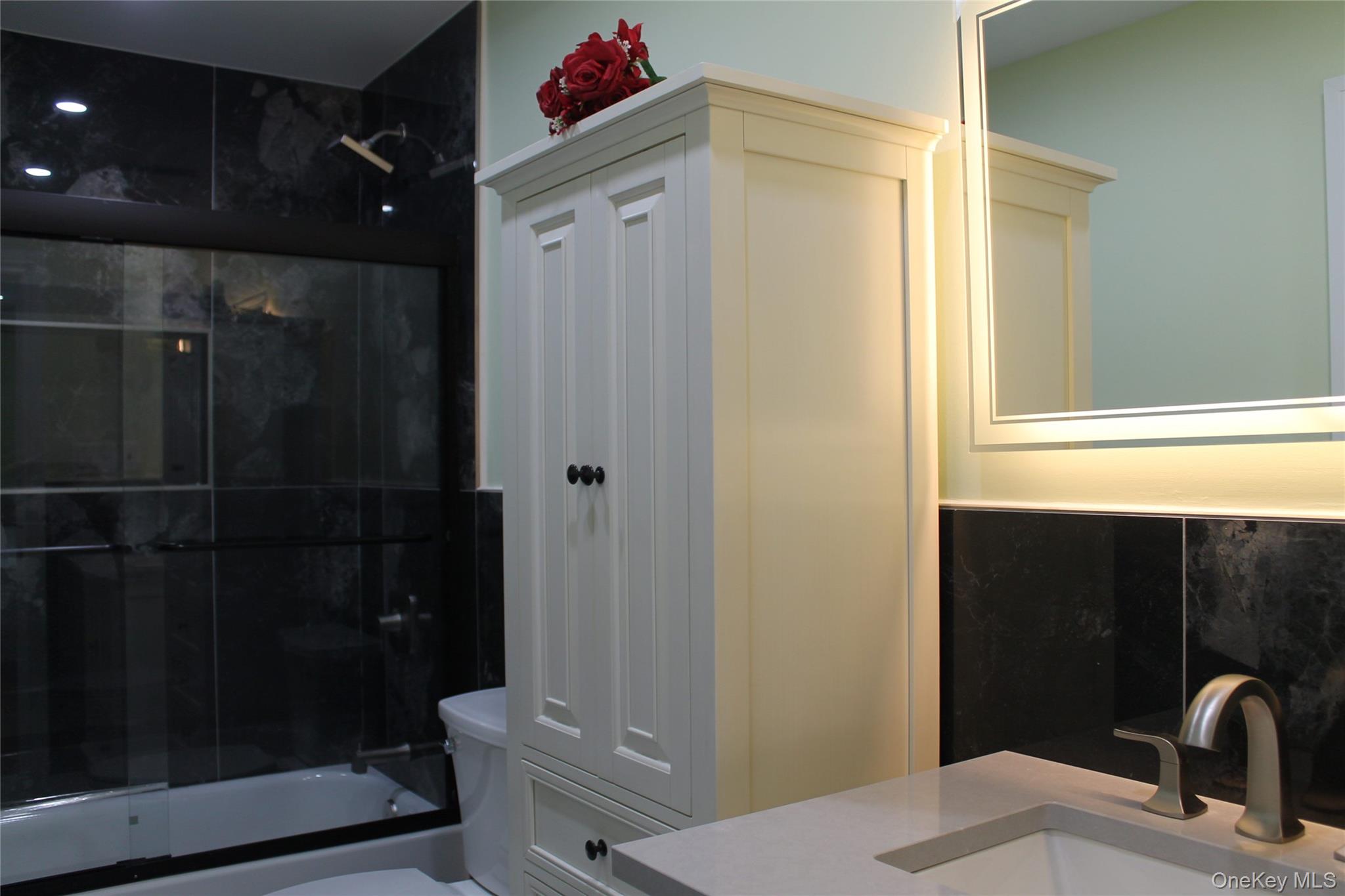 529 Spur Drive Property Photo 11